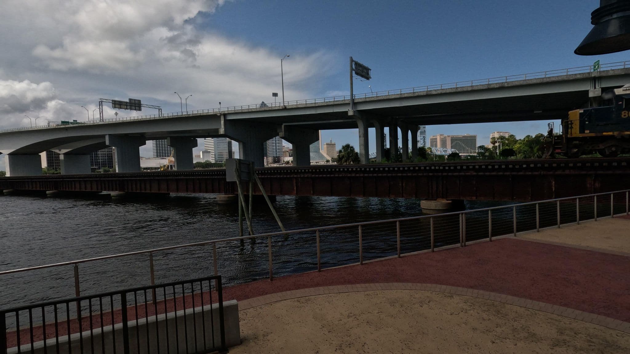 Street view near Marriott Hotels & Resorts, Jacksonville — © allen (CC BY-SA · Mapillary)