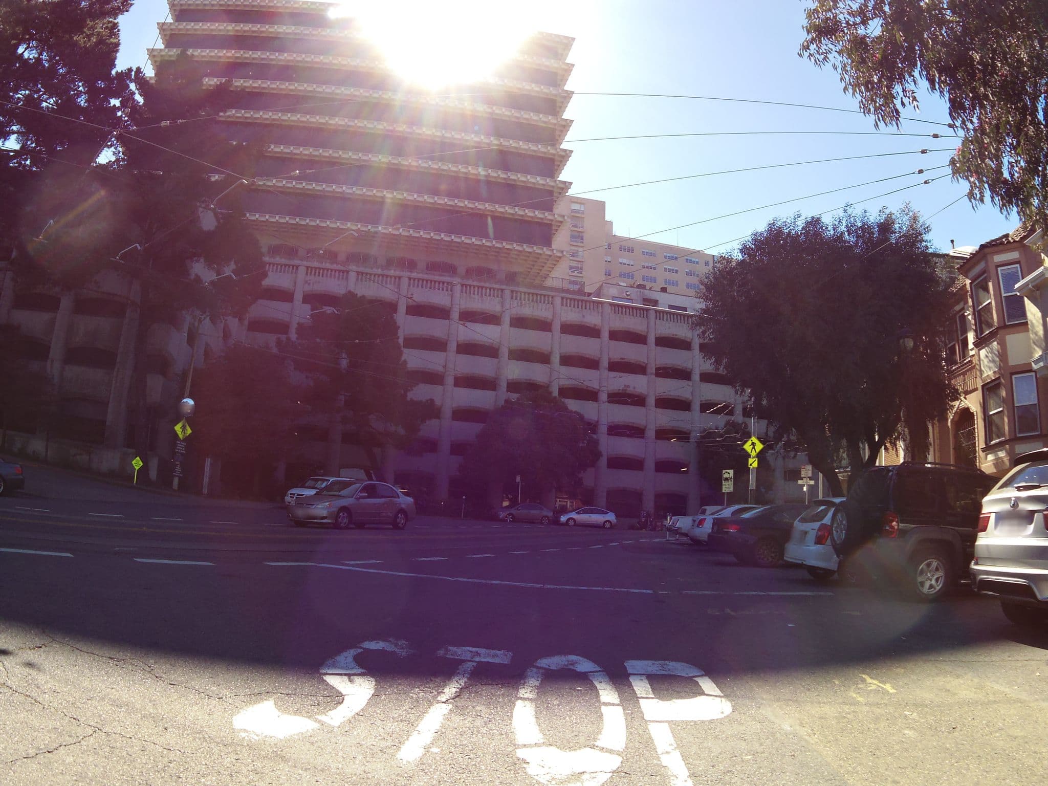 Street view near Arguello Guest House, Noe Valley — © andrewsnow (CC BY-SA · Mapillary)