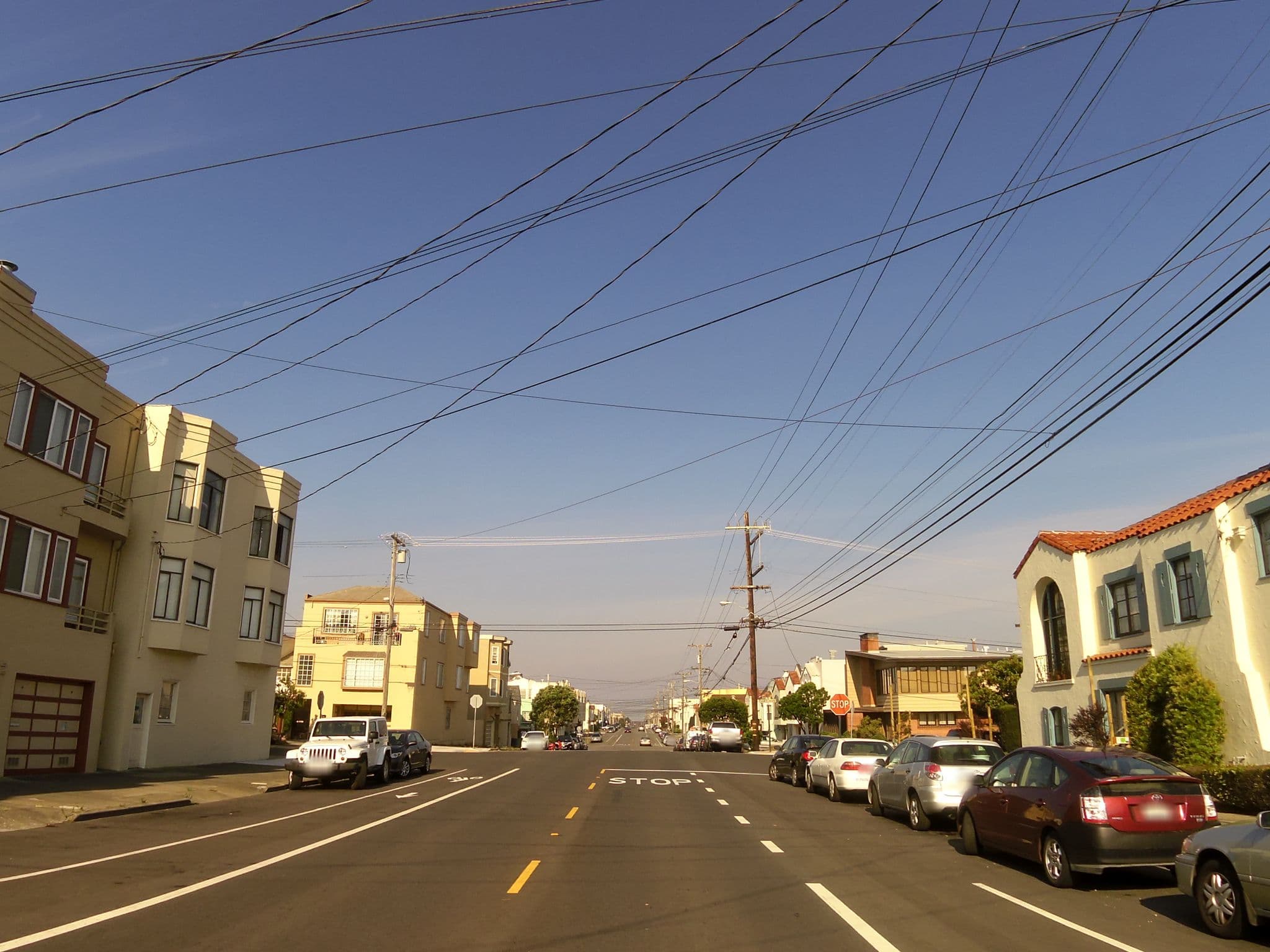 Street view near Mcclendon Castles, Parkside — © andrewsnow (CC BY-SA · Mapillary)