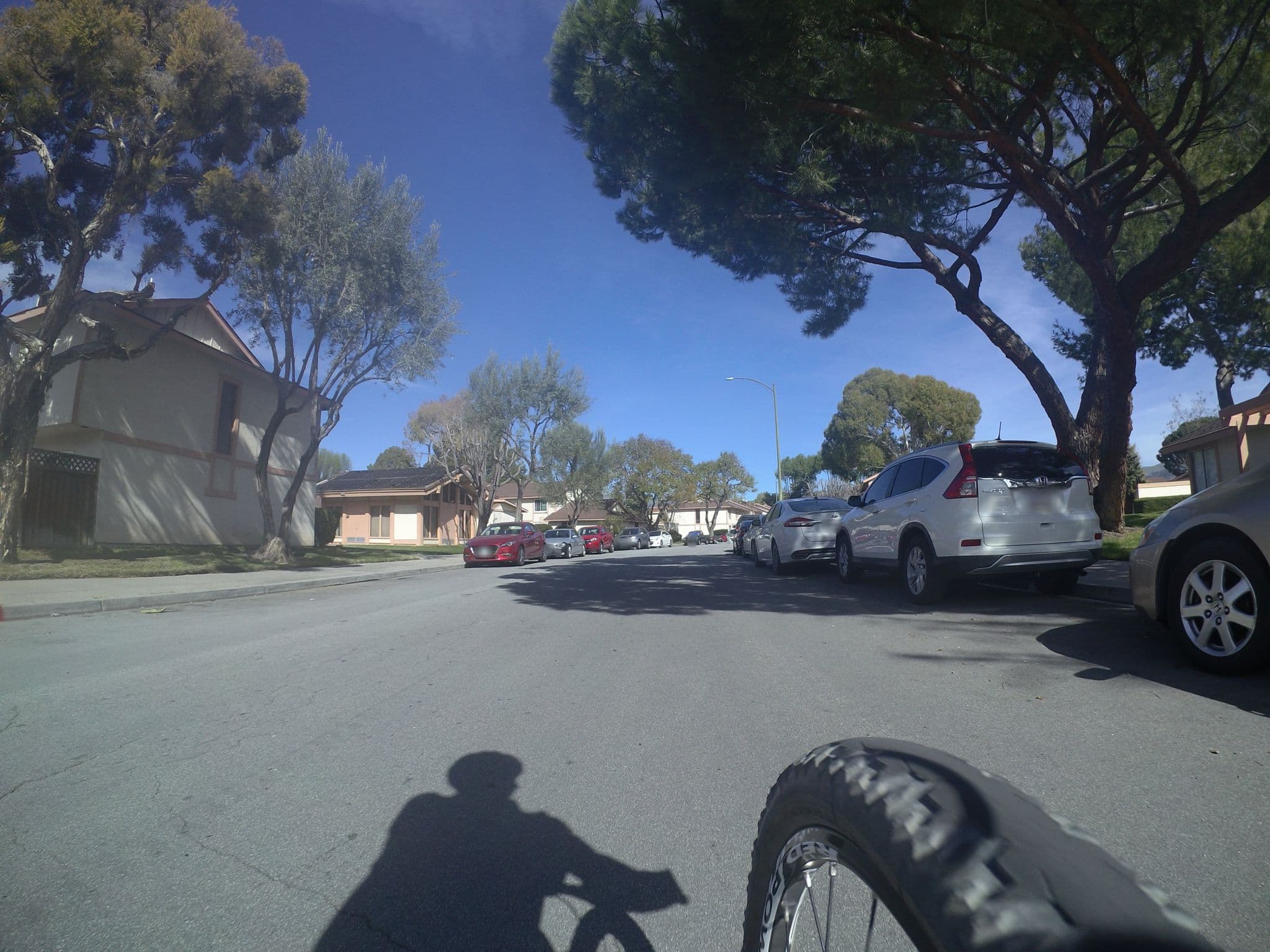 Street view near Little Nemo's Slumberland, Milpitas — © yellowracer (CC BY-SA · Mapillary)