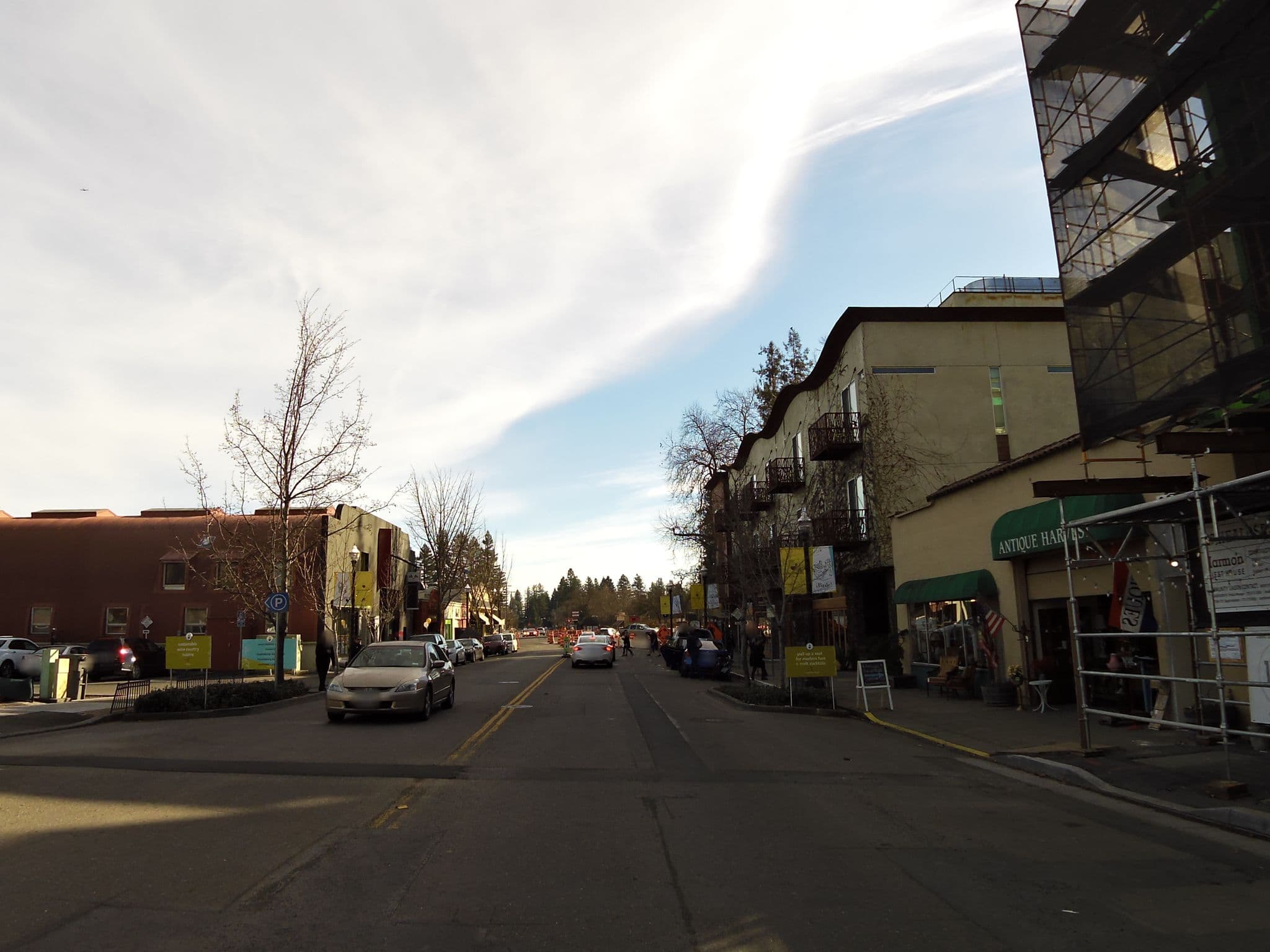 Street view near h2o pool at h2, Healdsburg — © andrewsnow (CC BY-SA · Mapillary)