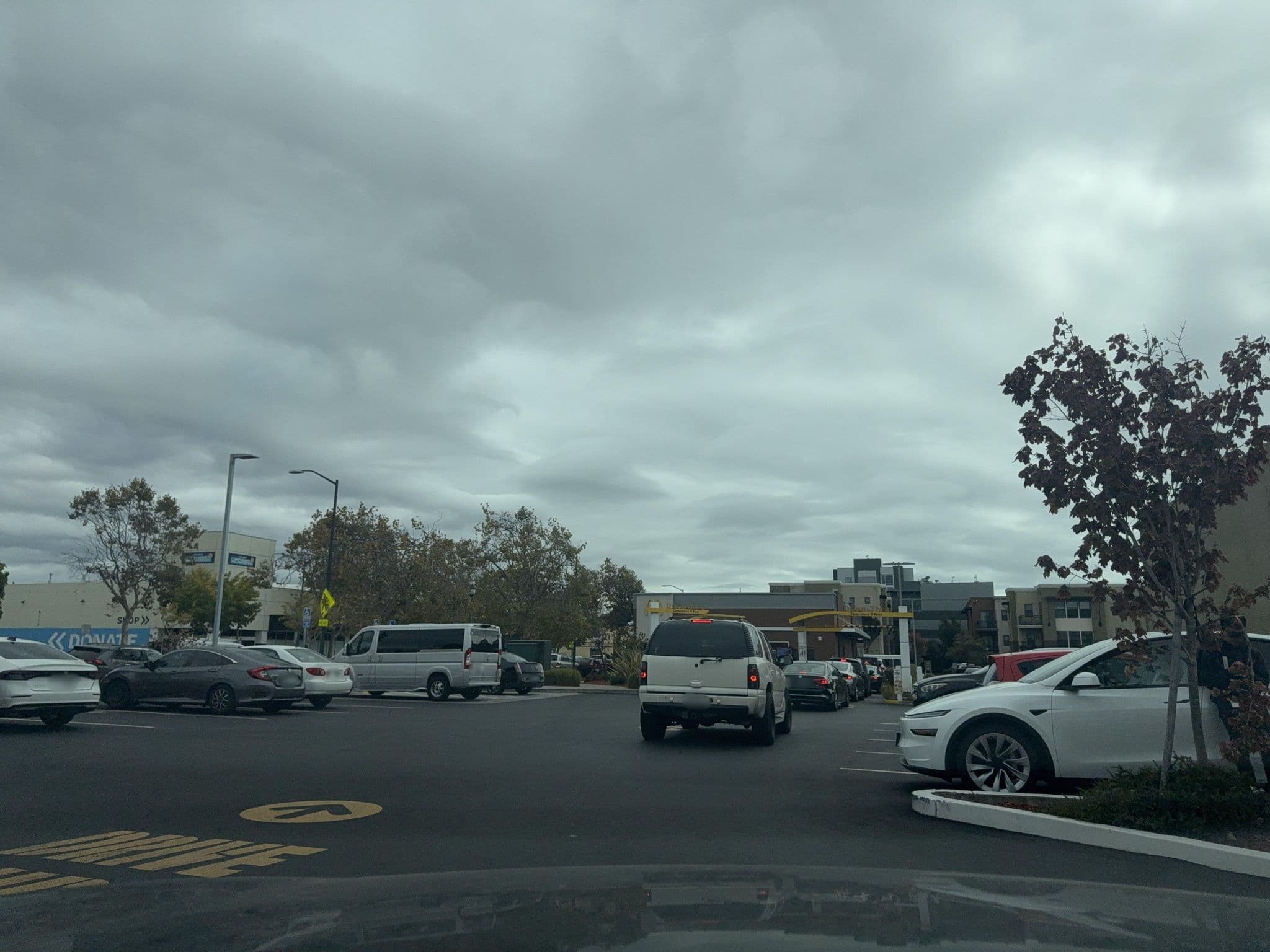Street view near Paxton Feather River Lodge, Emeryville — © davidofun (CC BY-SA · Mapillary)
