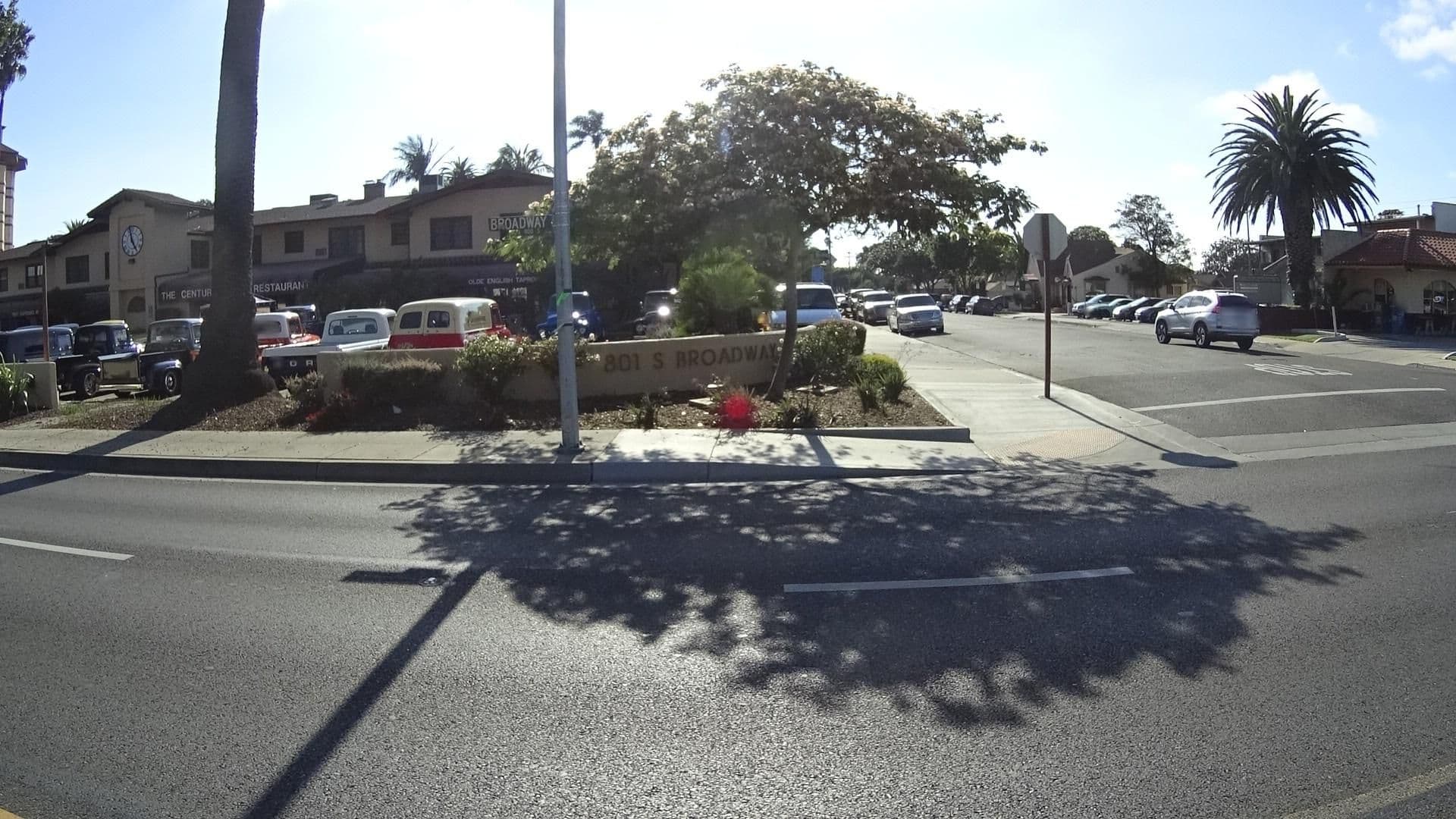 Street view near Ambiance Spa, Santa Maria — © marker_geo (CC BY-SA · Mapillary)