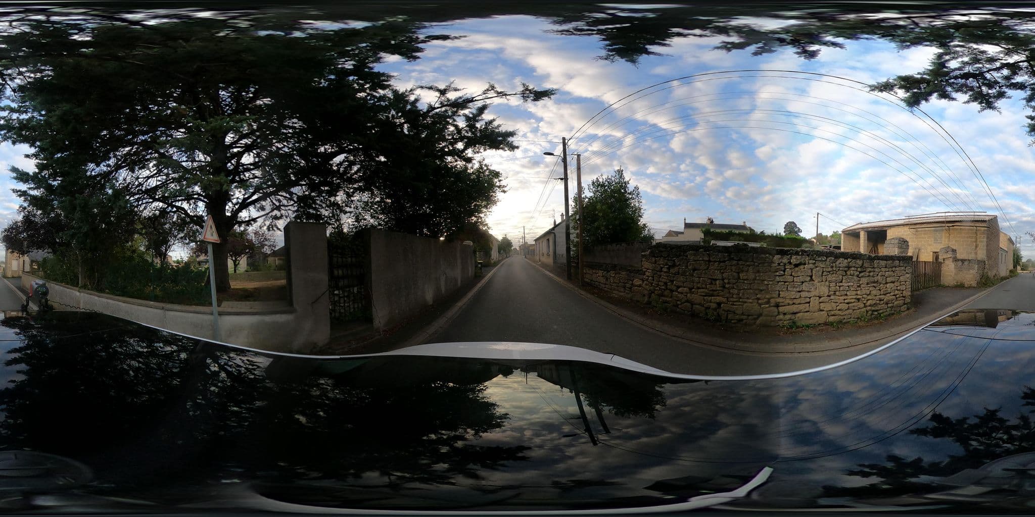 Street view near Gîte de France - La Troglo, Doué-la-Fontaine — © sogefi (CC BY-SA · Mapillary)