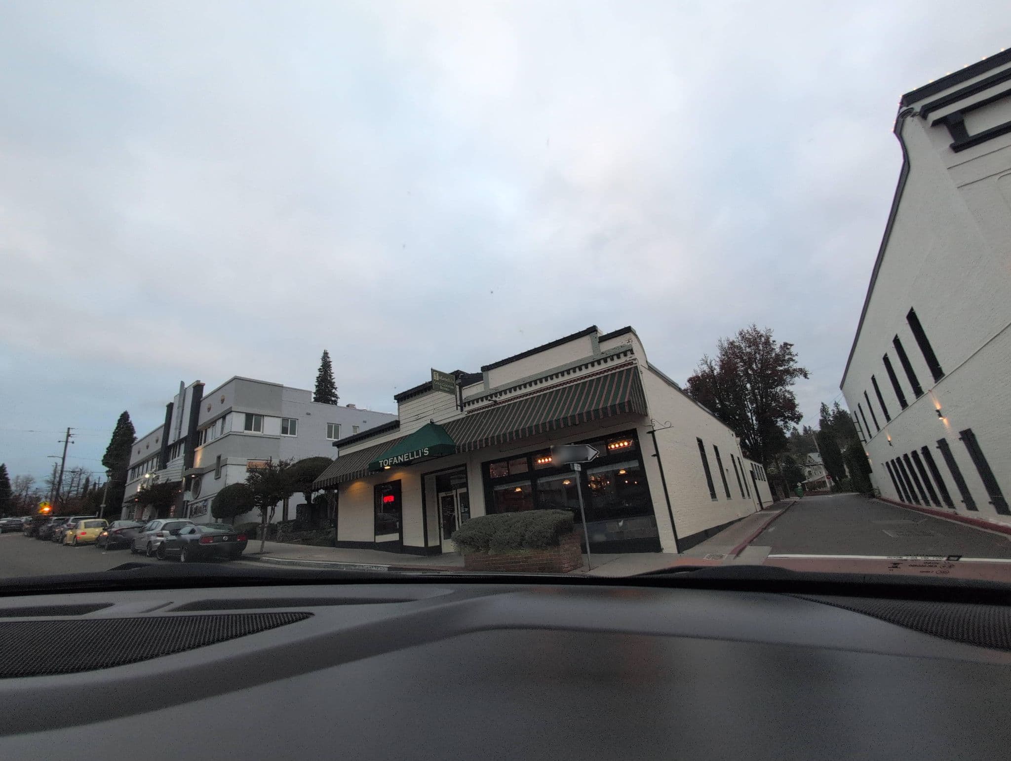 Street view near The Express Office At Holbrooke Hotel, Grass Valley — © nmixter (CC BY-SA · Mapillary)