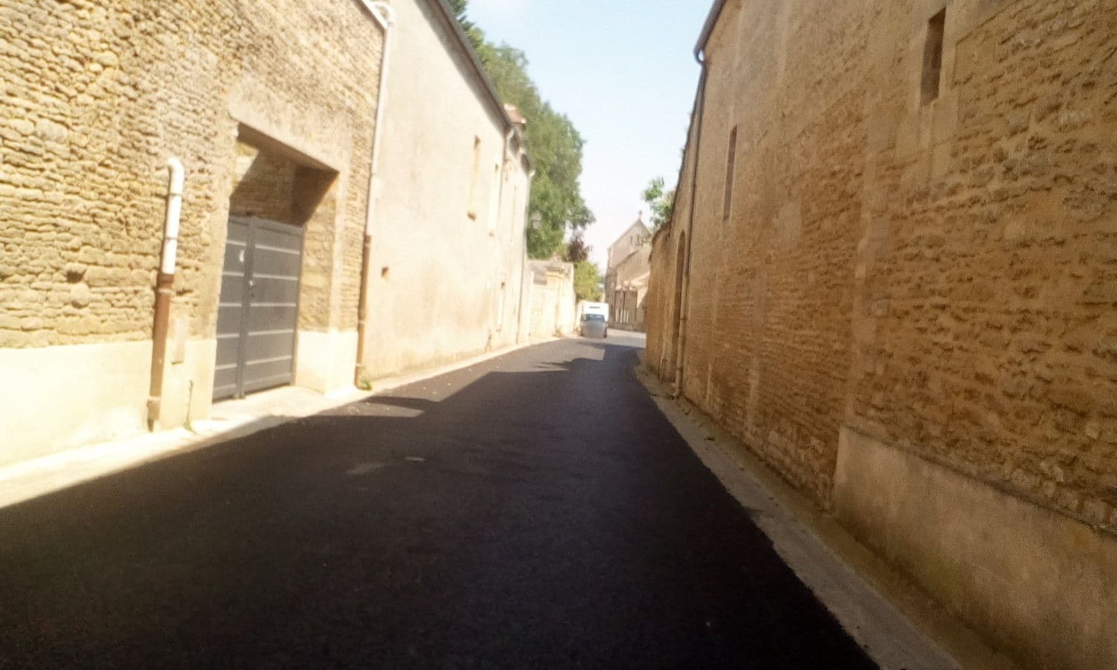 Street view near La Grange 1 & 2, Douvres-la-Délivrande — © crochet_david (CC BY-SA · Mapillary)