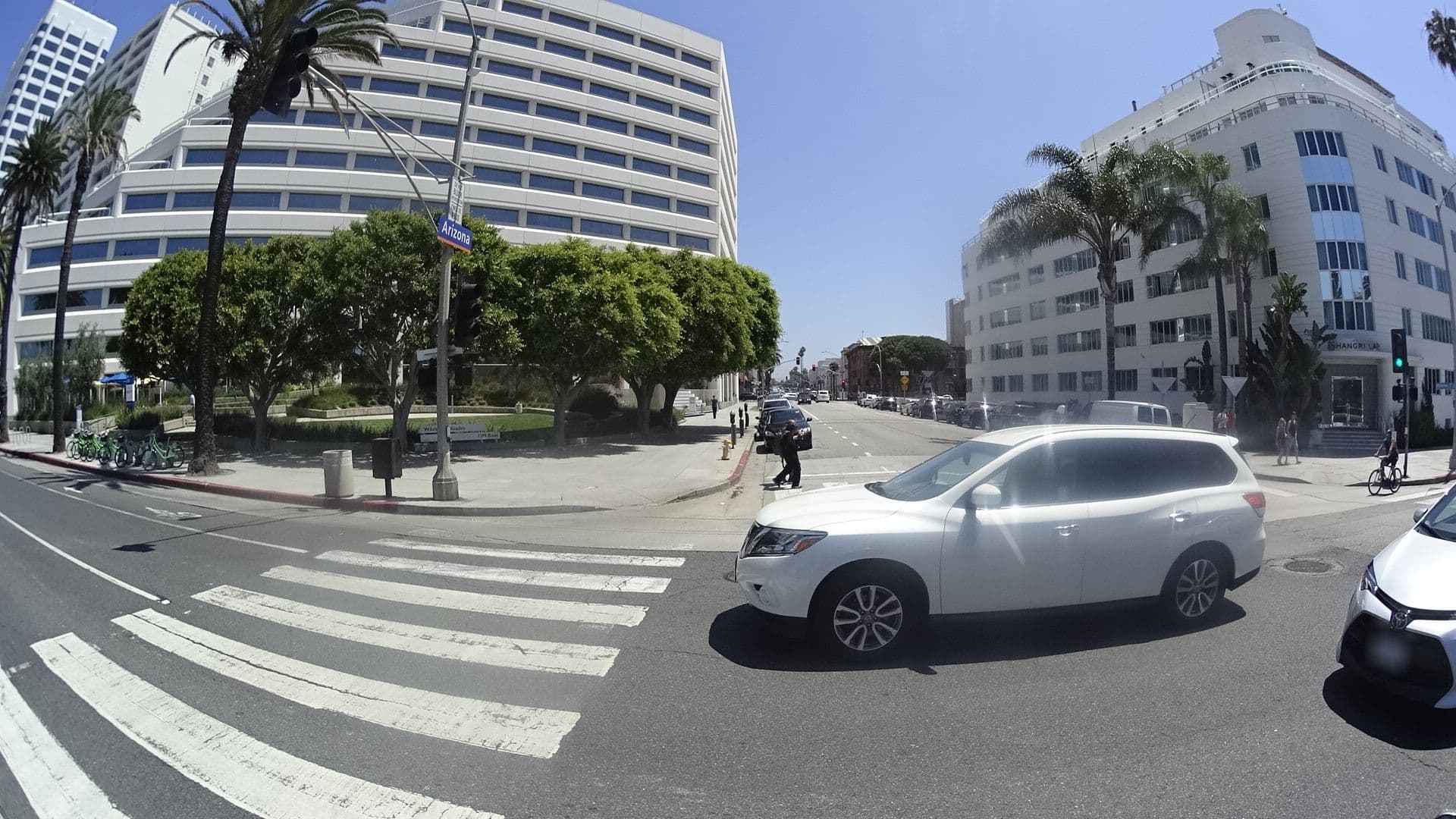 Street view near Sonder The Beacon, Santa Monica — © mly_la (CC BY-SA · Mapillary)