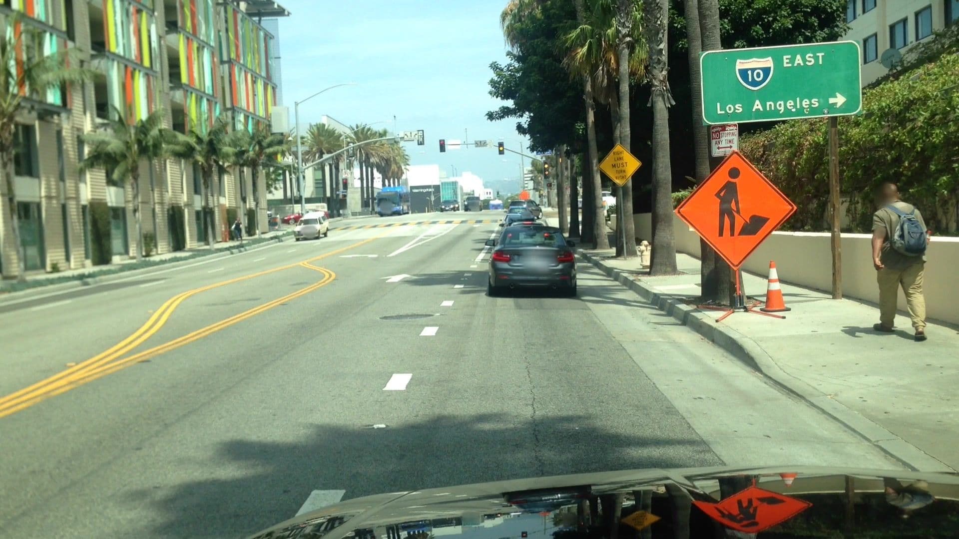 Street view near Hilton Santa Monica Pool, Santa Monica — © lvl5 (CC BY-SA · Mapillary)