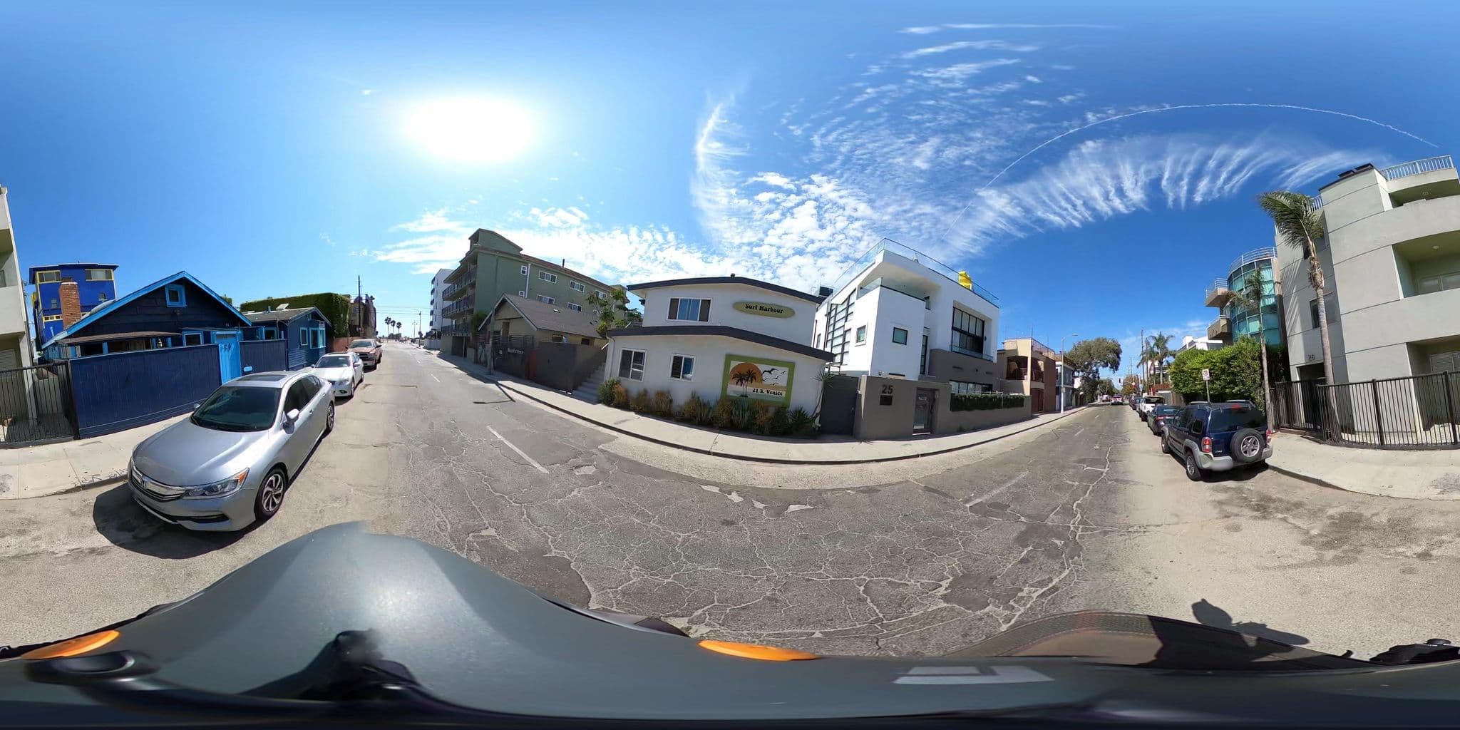 Street view near 25 S Venice Blvd, Venice — © beddy (CC BY-SA · Mapillary)