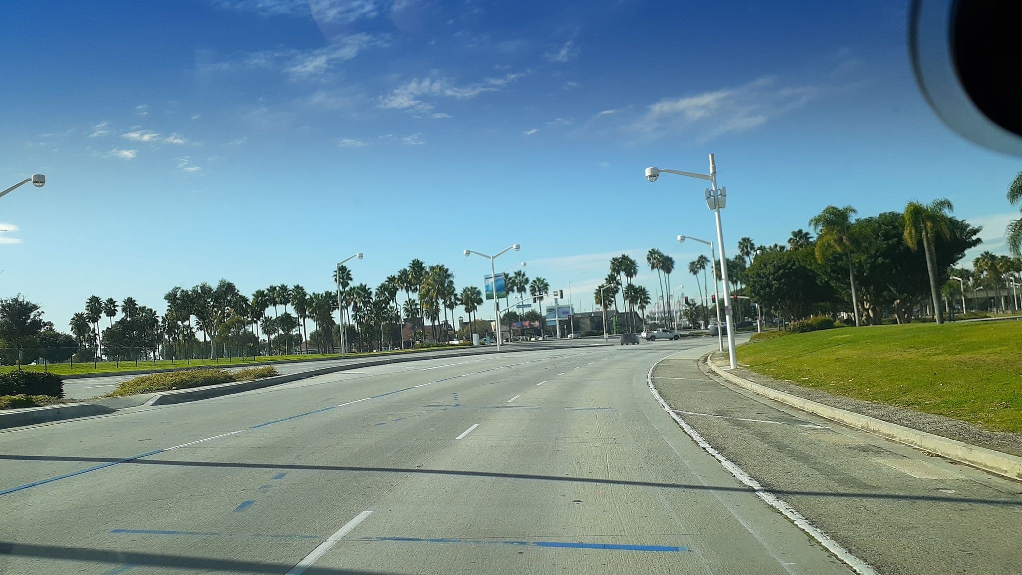 Street view near Dockside Boat and Bed, Long Beach — © veganmapper (CC BY-SA · Mapillary)