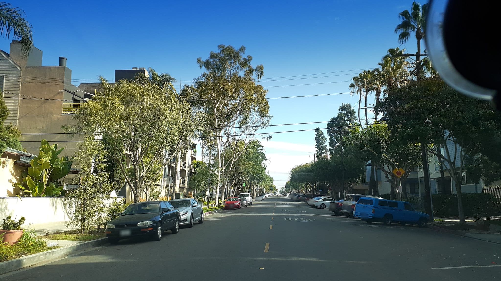 Street view near Emma's Airbnb, Long Beach — © veganmapper (CC BY-SA · Mapillary)