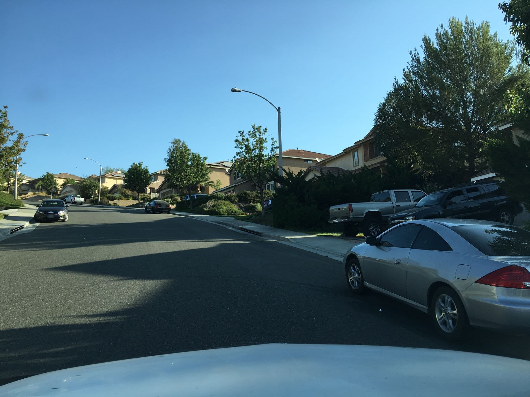Street view near Altamont Hotel Management, Castaic — © longden (CC BY-SA · Mapillary)