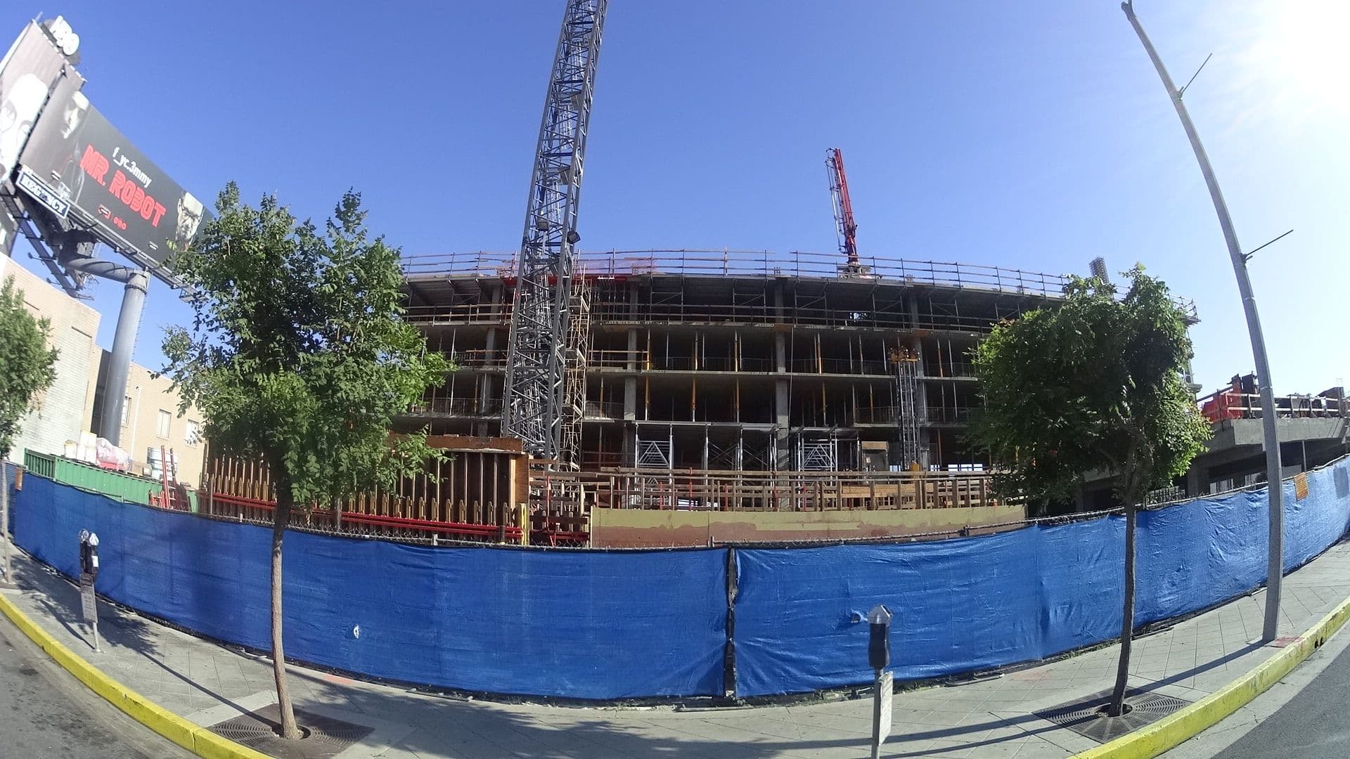 Street view near Edition Pool, Beverly Hills — © mly_la (CC BY-SA · Mapillary)
