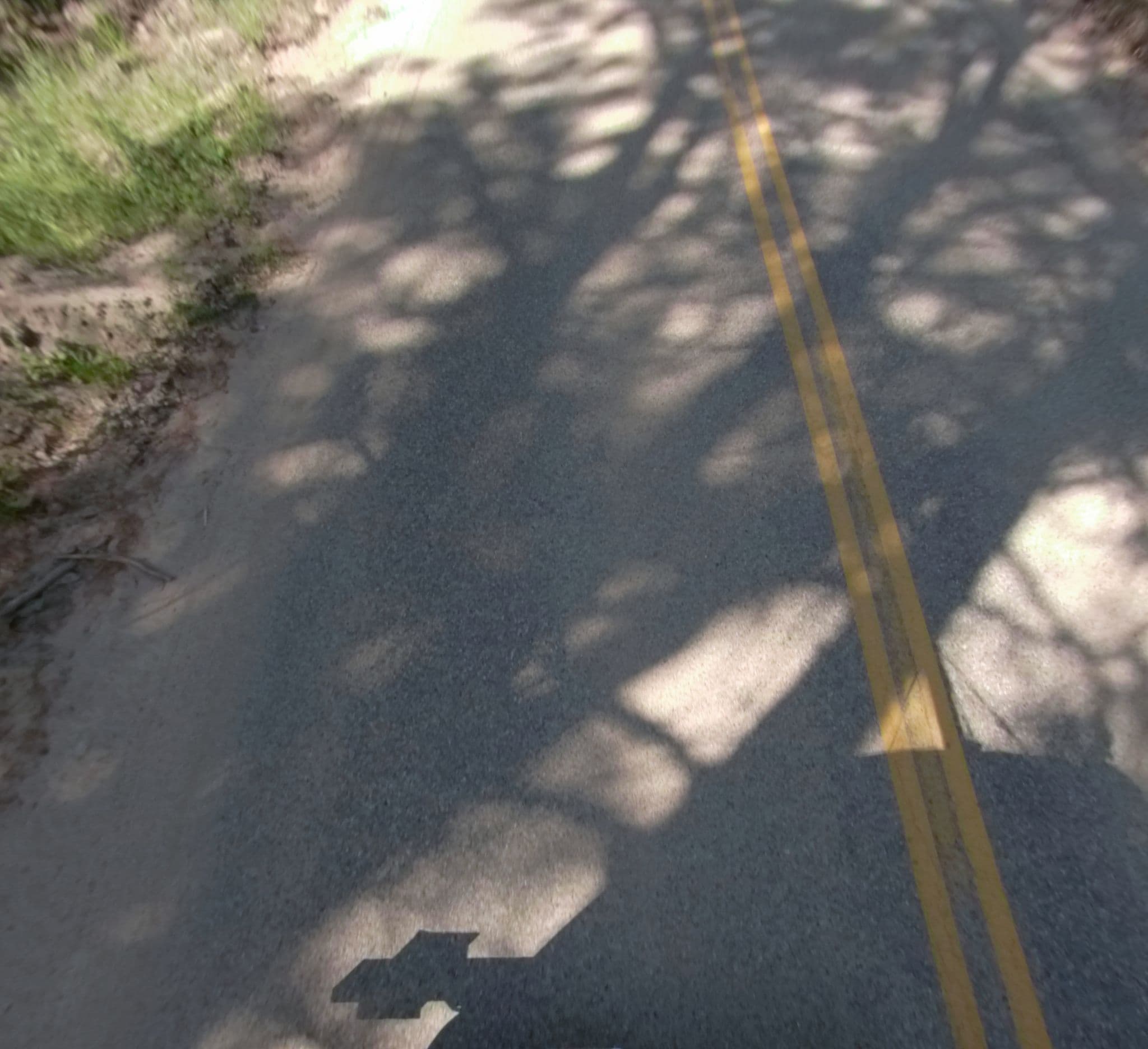 Street view near Noma Resort, Auberry — © mgroad (CC BY-SA · Mapillary)