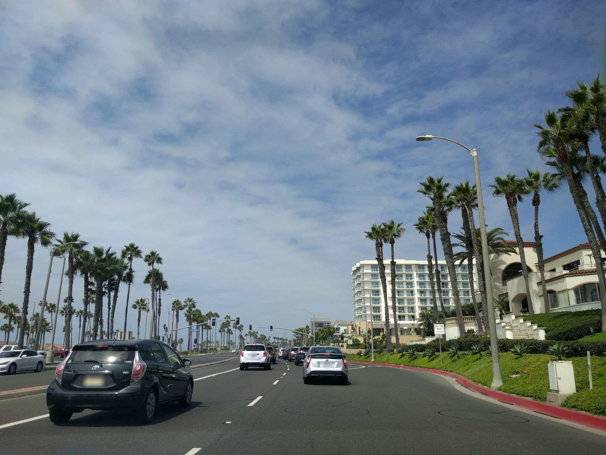 Street view near The Waterfront Beach Resort Pool, Huntington Beach — © mly_lax03 (CC BY-SA · Mapillary)