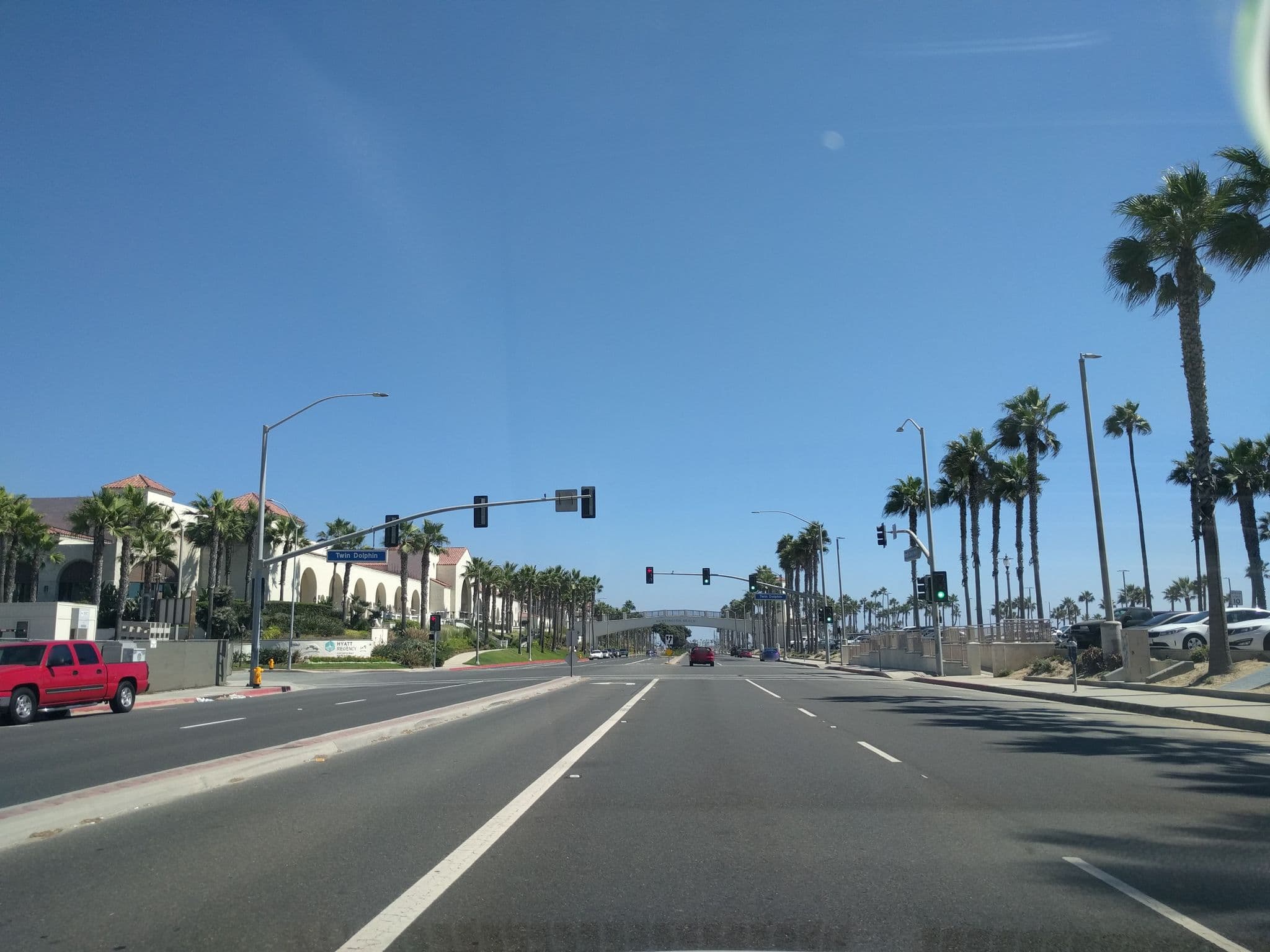 Street view near Hyatt Resort Loading Dock, Huntington Beach — © mly_lax03 (CC BY-SA · Mapillary)
