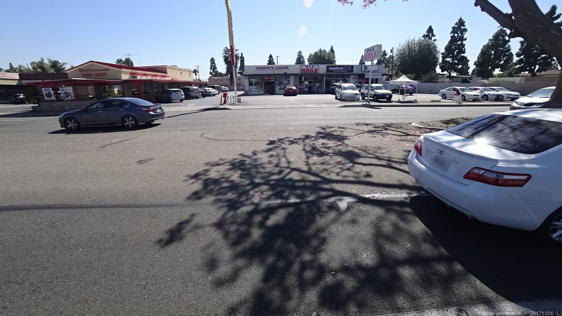 Street view near CuddleShack, Garden Grove — © marker_geo (CC BY-SA · Mapillary)