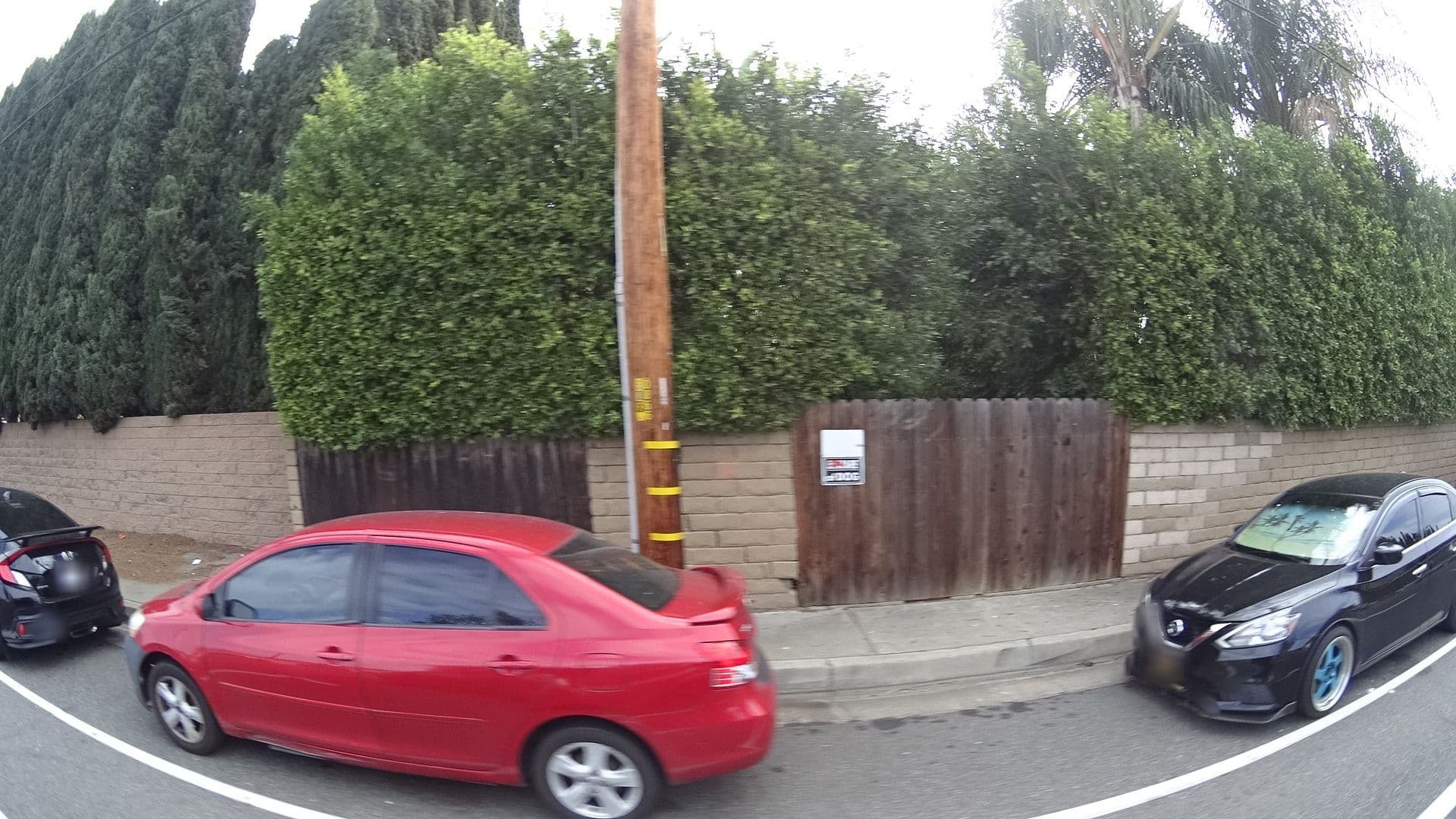 Street view near Lost Boys Table, North Tustin — © marker_geo (CC BY-SA · Mapillary)