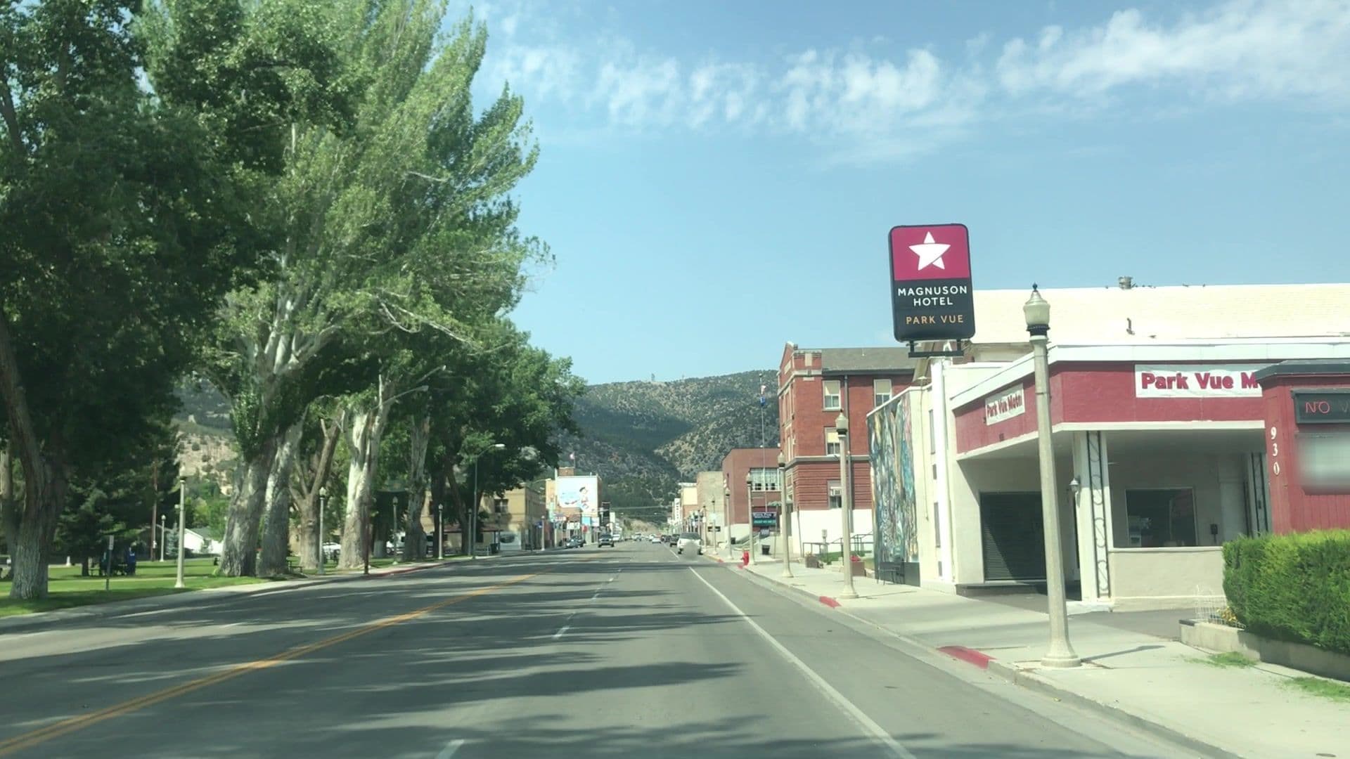 Street view near Best Western-Park Vue, Ely — © lvl5 (CC BY-SA · Mapillary)