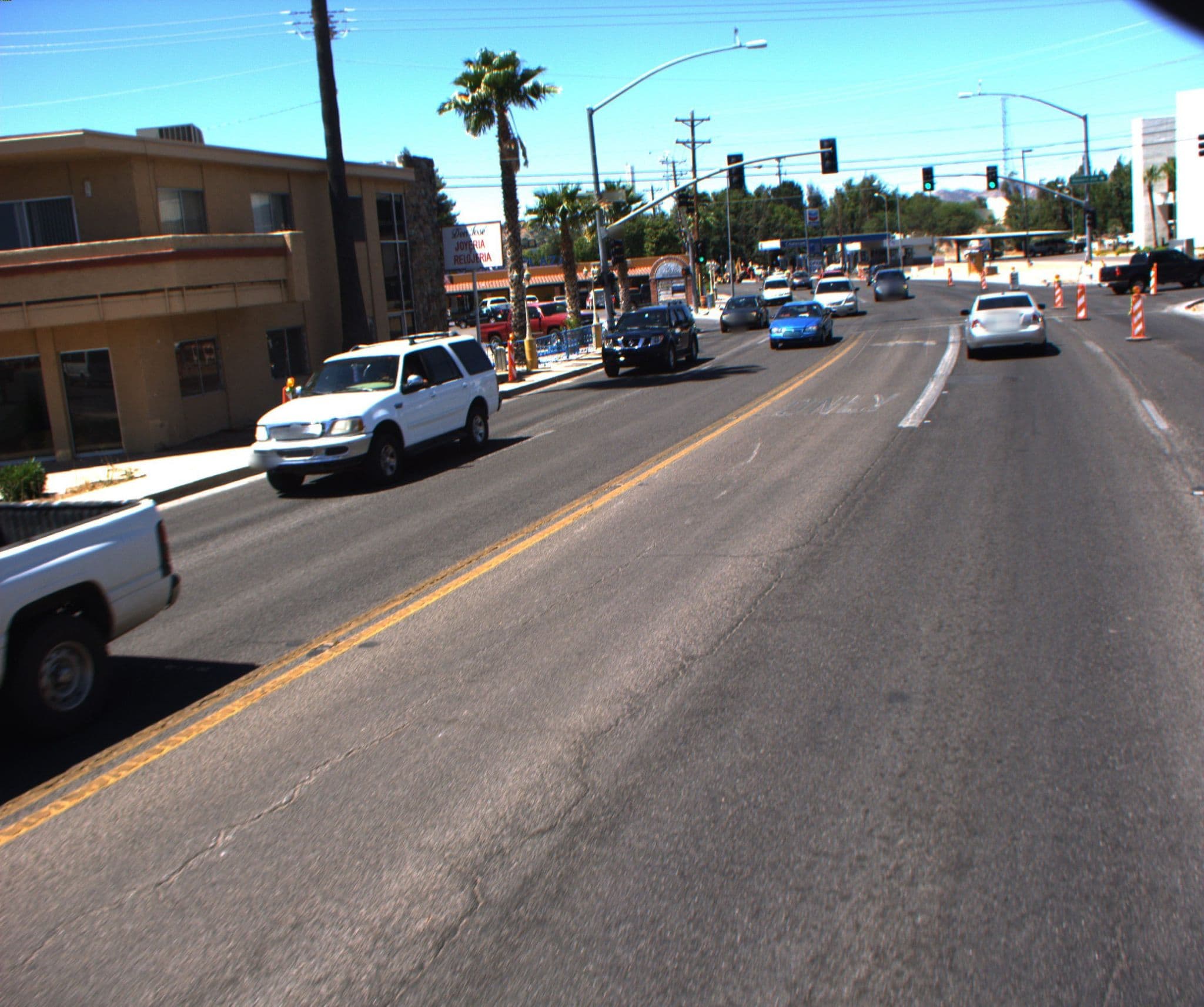 Street view near El Dorado Inn Suites, Nogales — © adotgis (CC BY-SA · Mapillary)