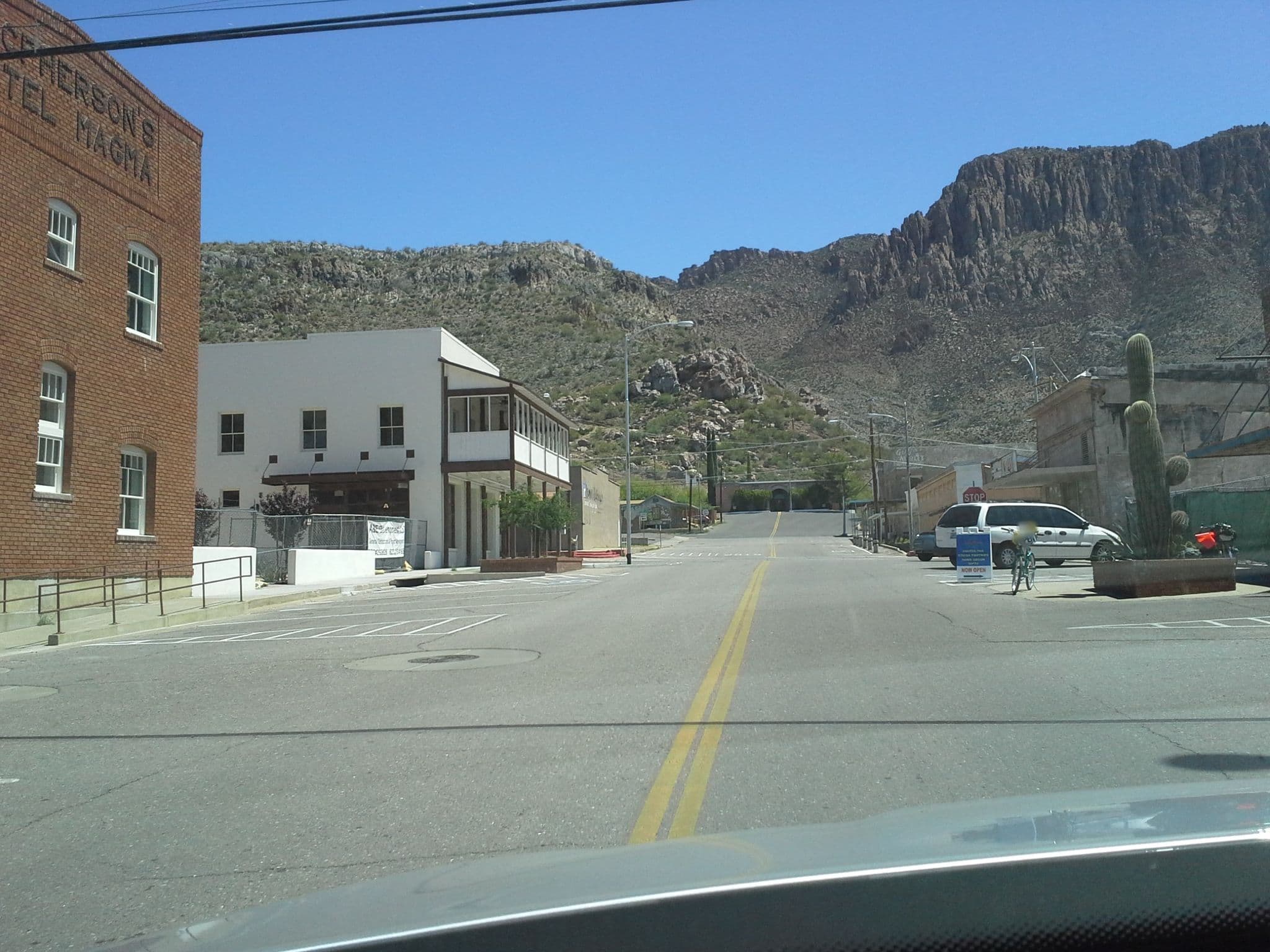 Street view near The Wet Spot Motel, Gold Camp — © drkludge (CC BY-SA · Mapillary)