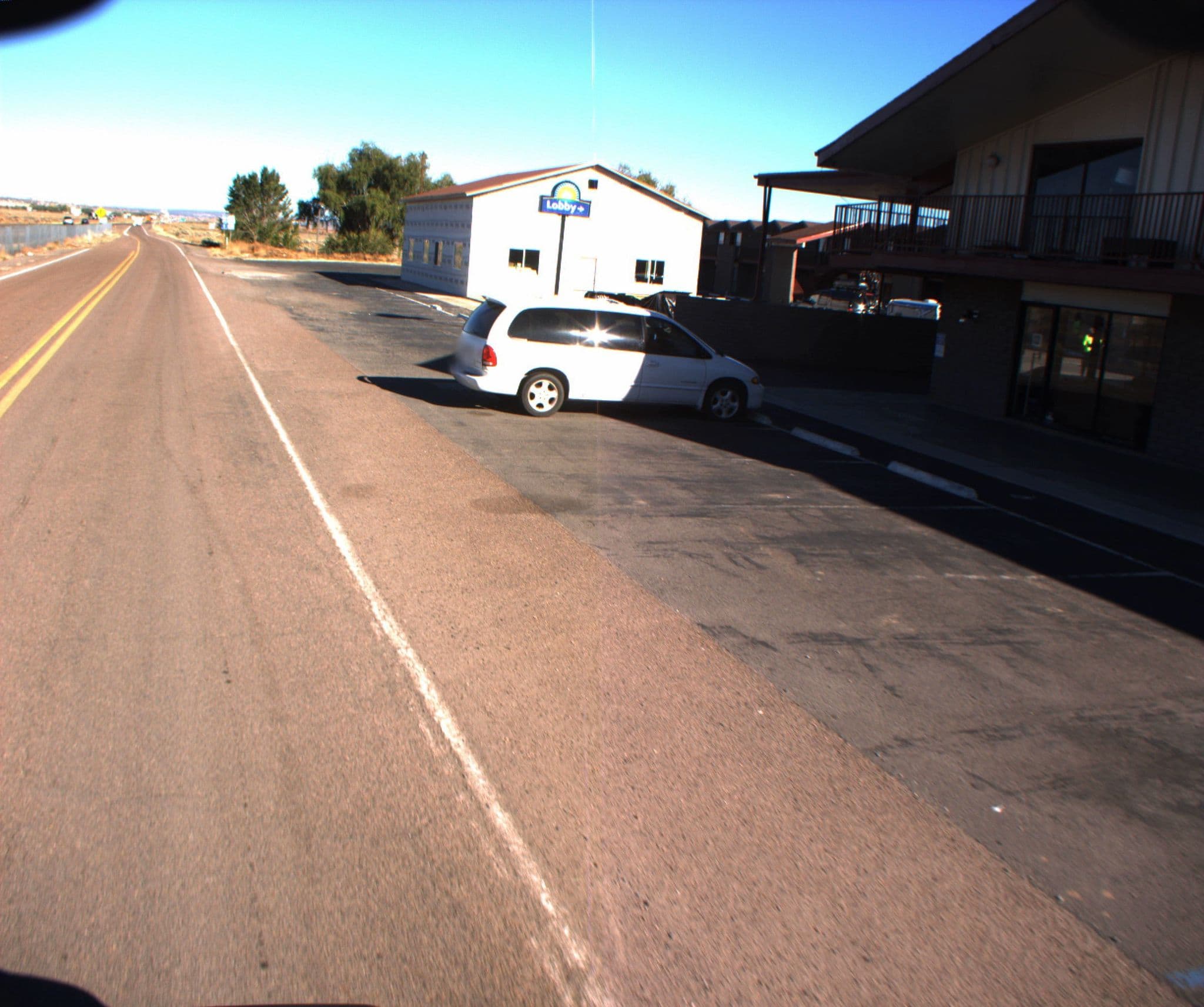 Street view near Surestay Hotel, Houck — © adotgis (CC BY-SA · Mapillary)