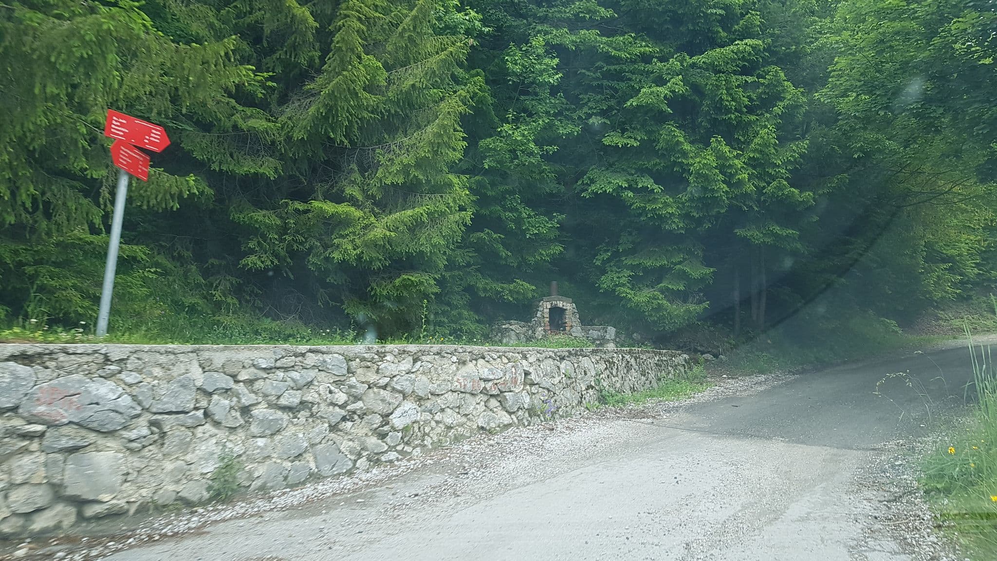 Street view near Dom na Paškem Kozjaku, Mislinja — © igorzo (CC BY-SA · Mapillary)