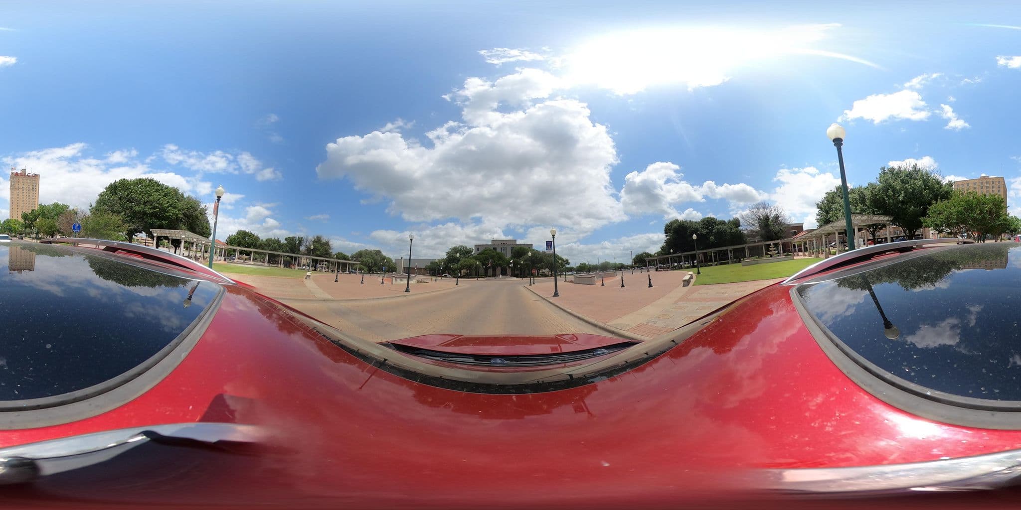 Street view near Livingston at Heritage Square, Waco — © raveneye (CC BY-SA · Mapillary)