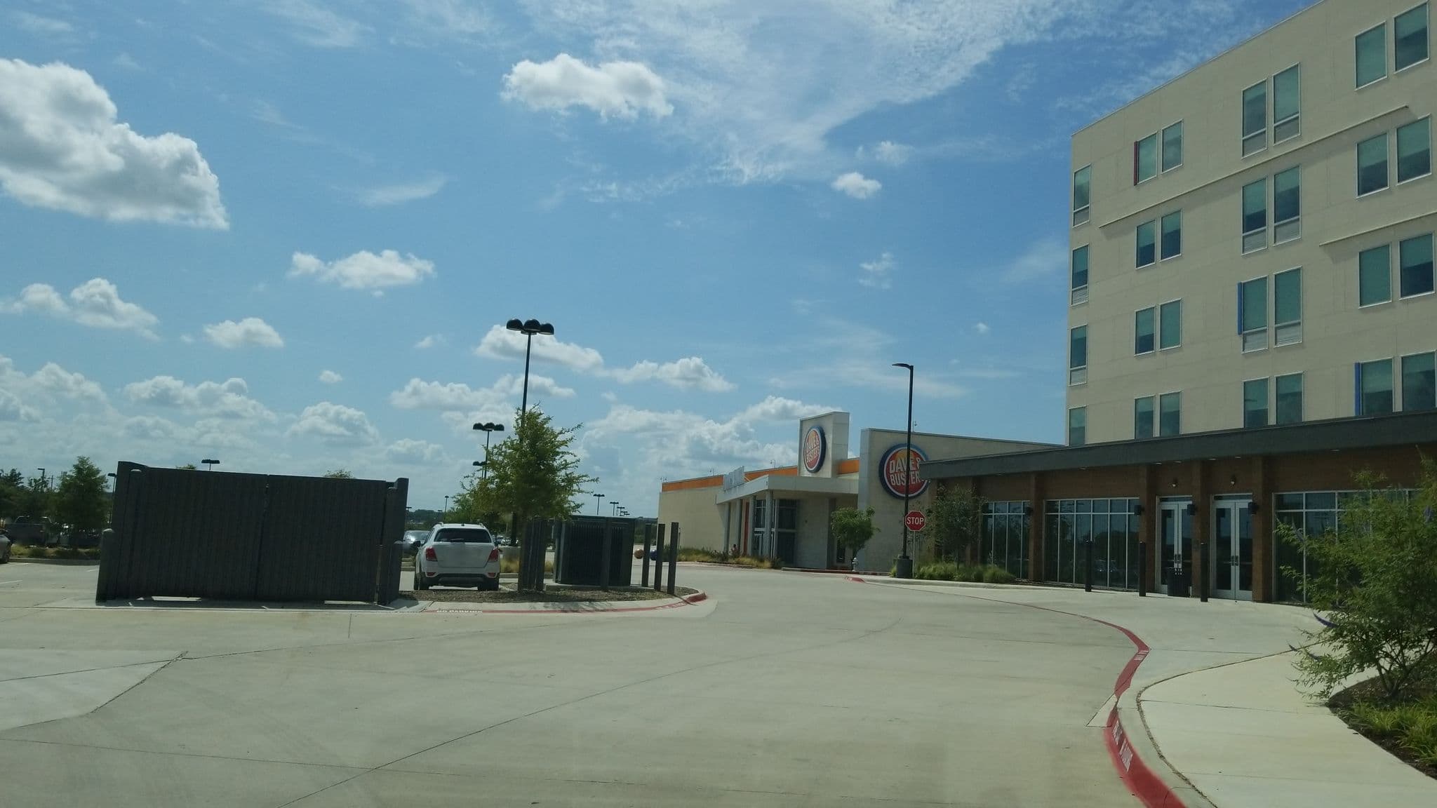 Street view near Aloft, Euless — © charlie7842 (CC BY-SA · Mapillary)