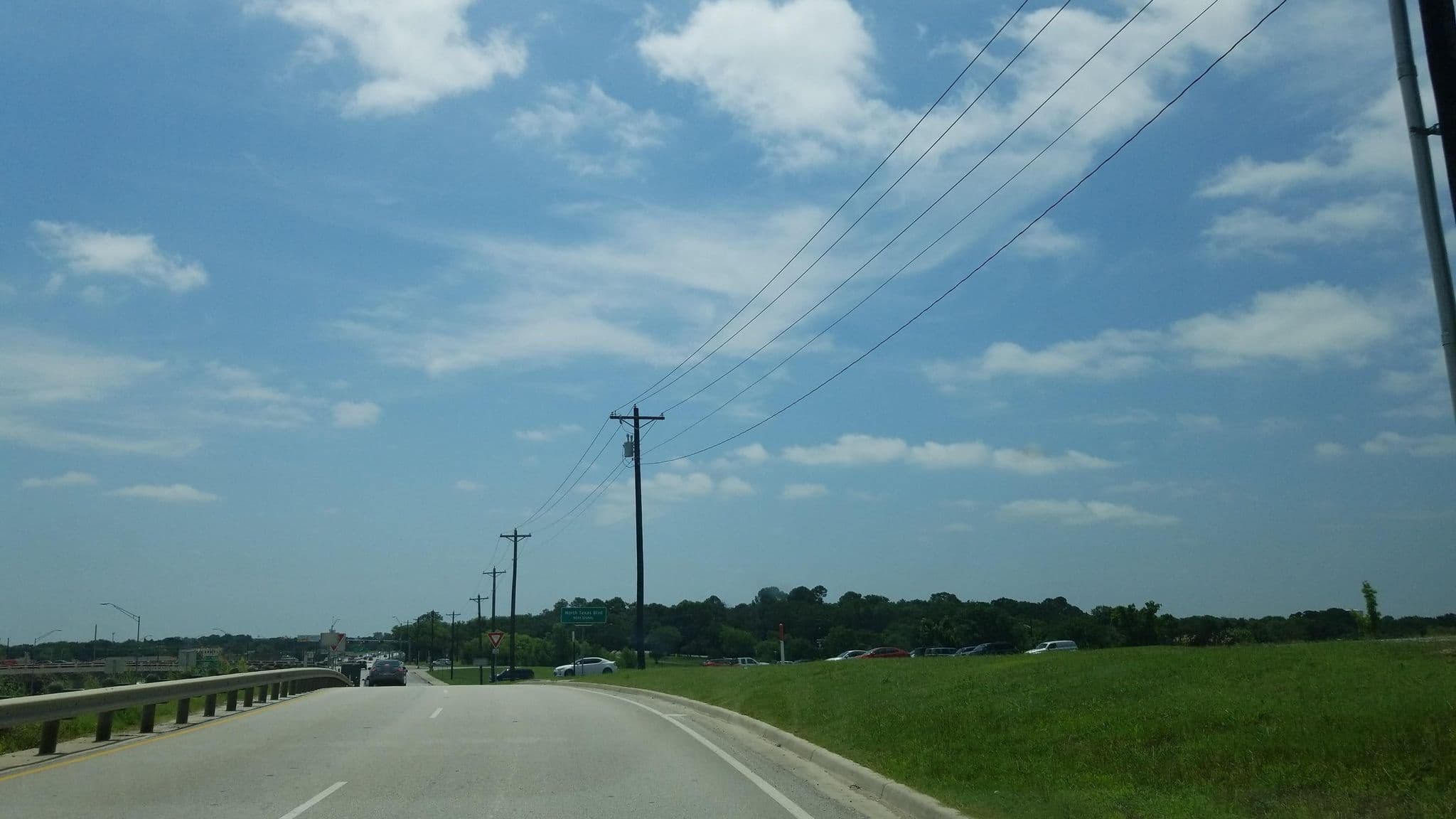Street view near Radisson Hotel, Denton — © BubbleGuppies (CC BY-SA · Mapillary)