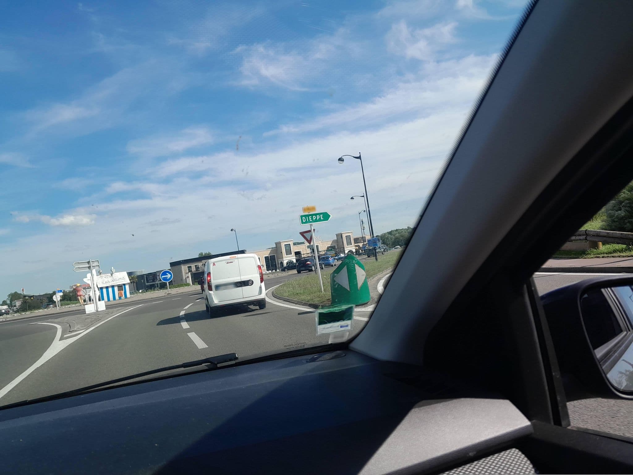 Street view near Ibis Style, Mers-les-Bains — © hautetension08 (CC BY-SA · Mapillary)