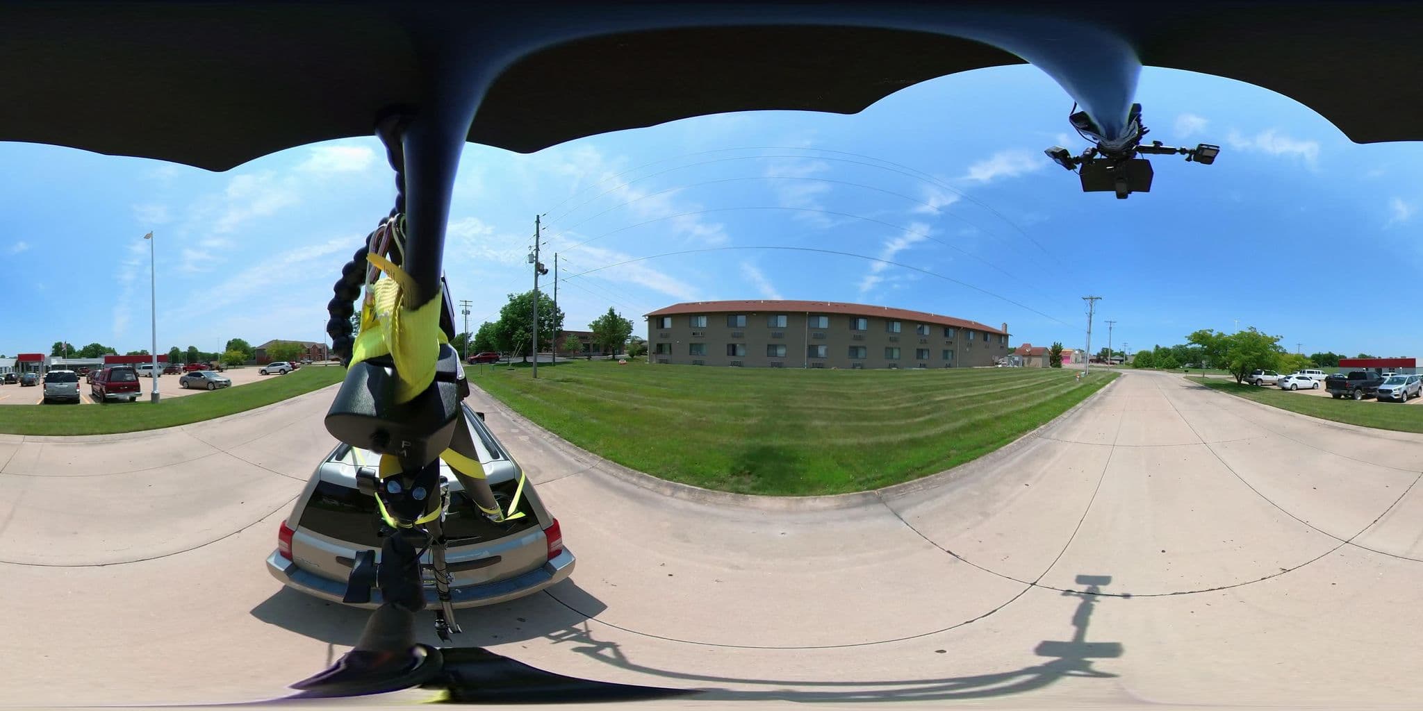 Street view near Days Inn, Mexico — © hmhtb (CC BY-SA · Mapillary)