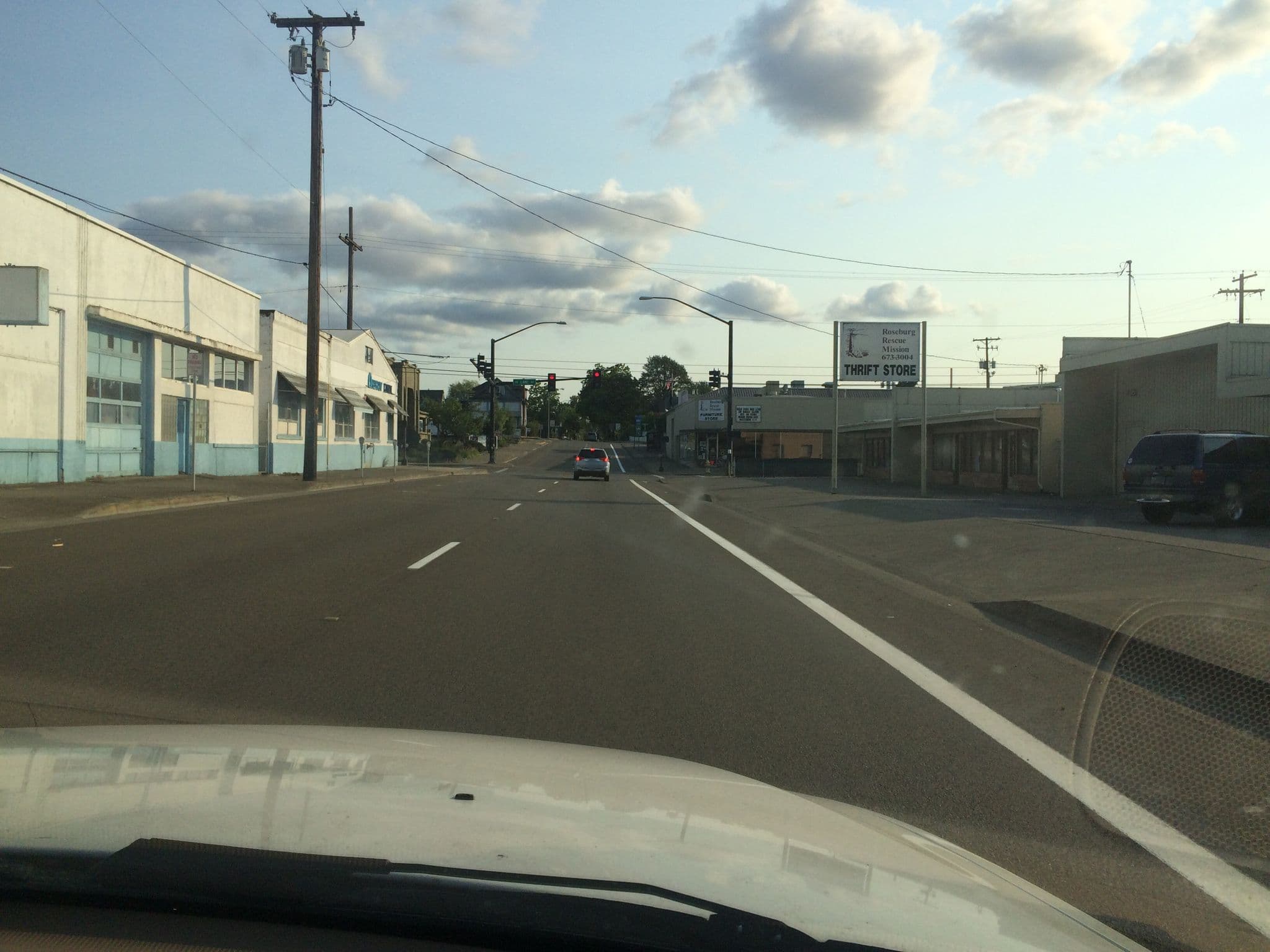 Street view near The Venue Residence Suites, Roseburg — © pdgoodman (CC BY-SA · Mapillary)