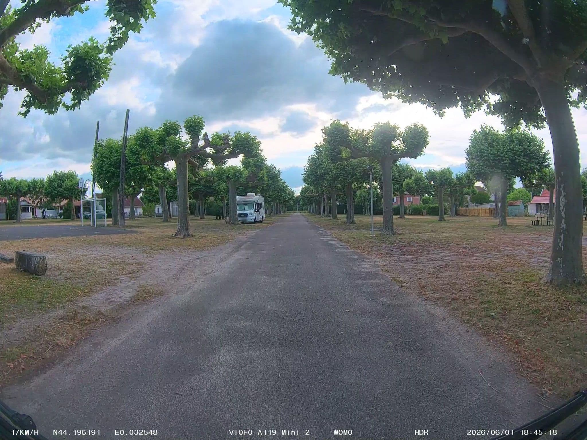 Street view near Aire de Repos de Houeillès, Casteljaloux — © soulcover (CC BY-SA · Mapillary)