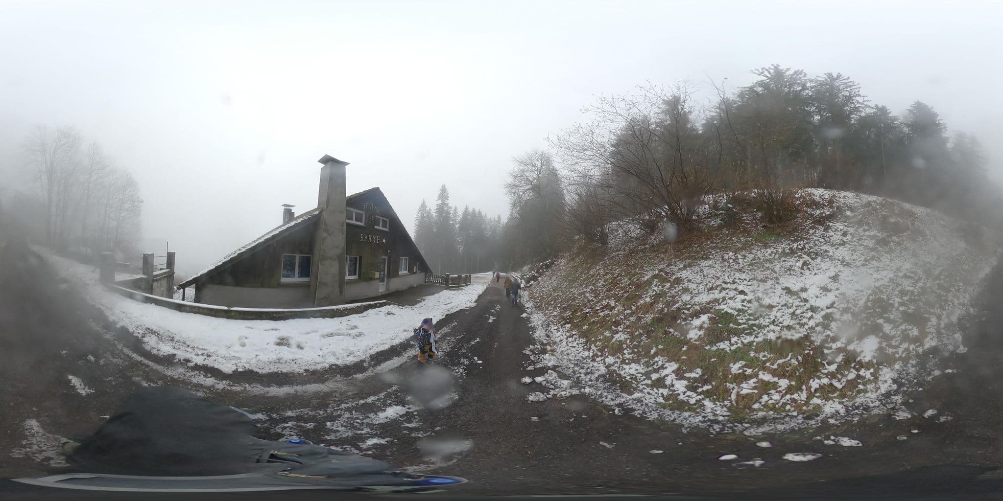 Street view near Chalet de la Braye, La Bresse — © jlstanus (CC BY-SA · Mapillary)