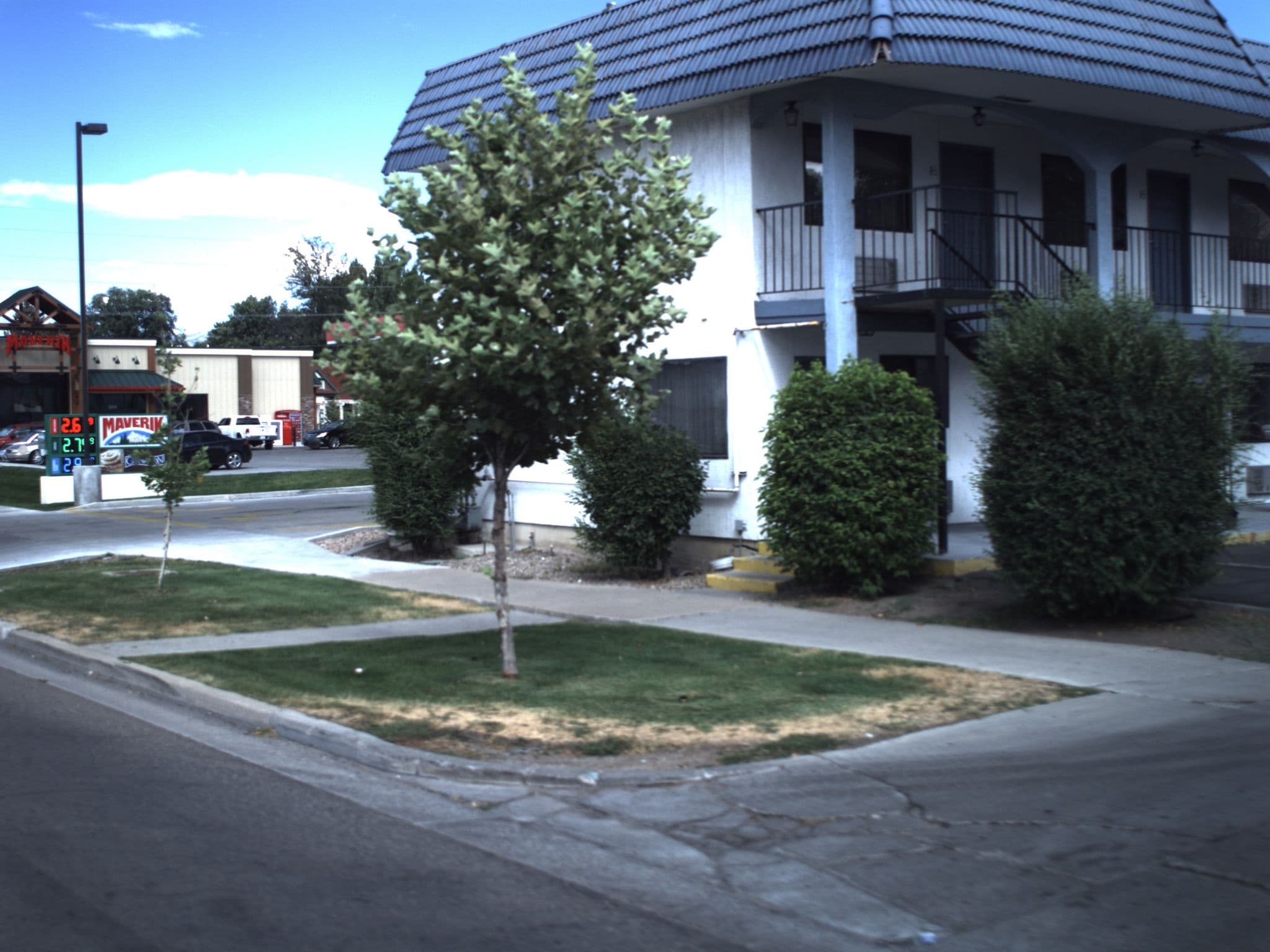 Street view near Travelodge Logan, River Heights — © asellars (CC BY-SA · Mapillary)
