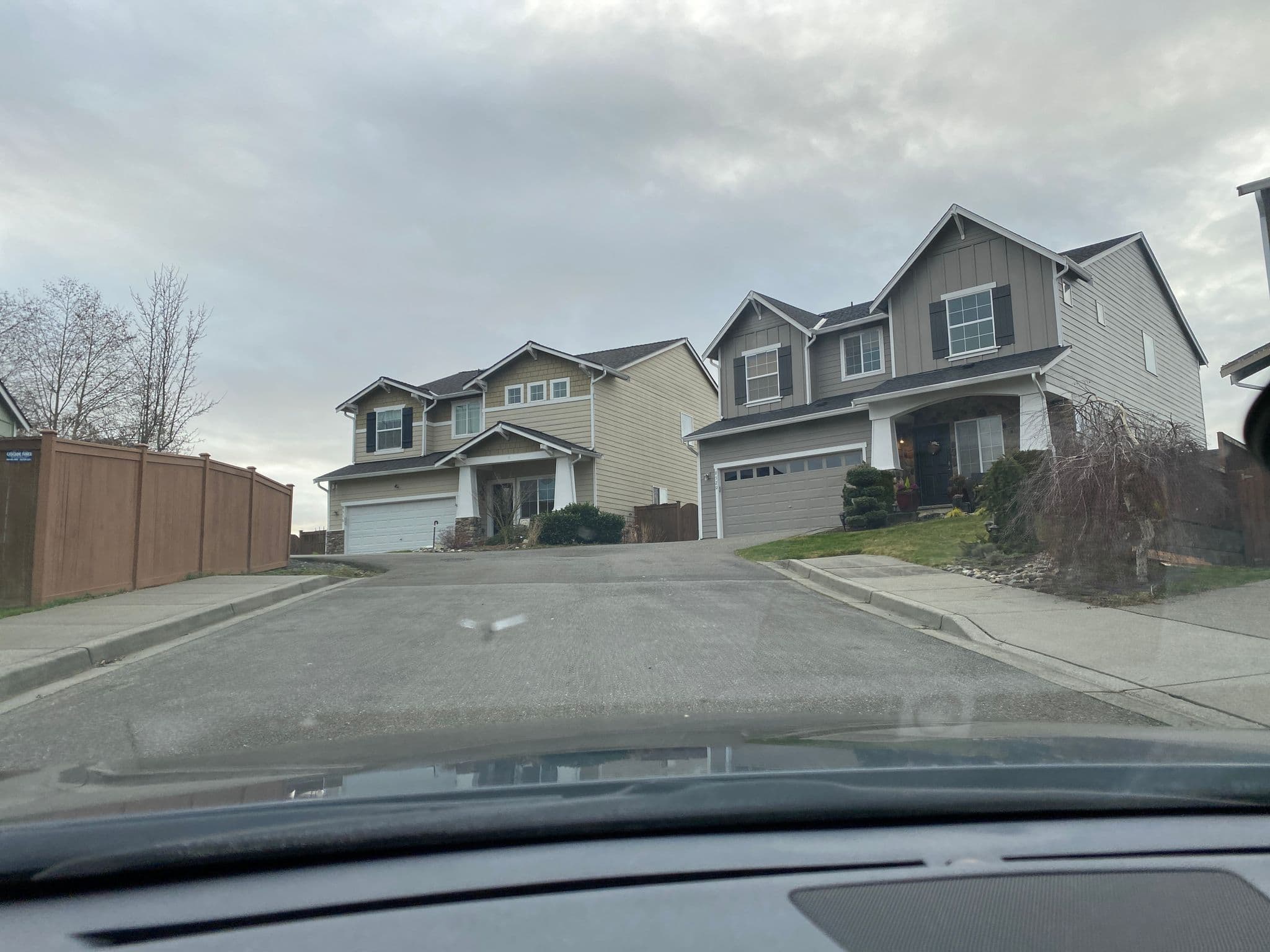 Street view near Cat Moon Inn, Marysville — © philbertjacob (CC BY-SA · Mapillary)