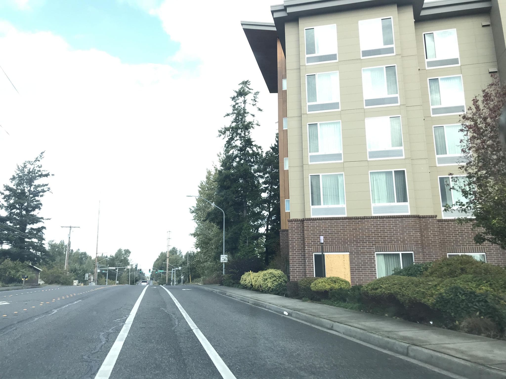 Street view near TownePlace Suites Bellingham, Marietta-Alderwood — © almccon (CC BY-SA · Mapillary)