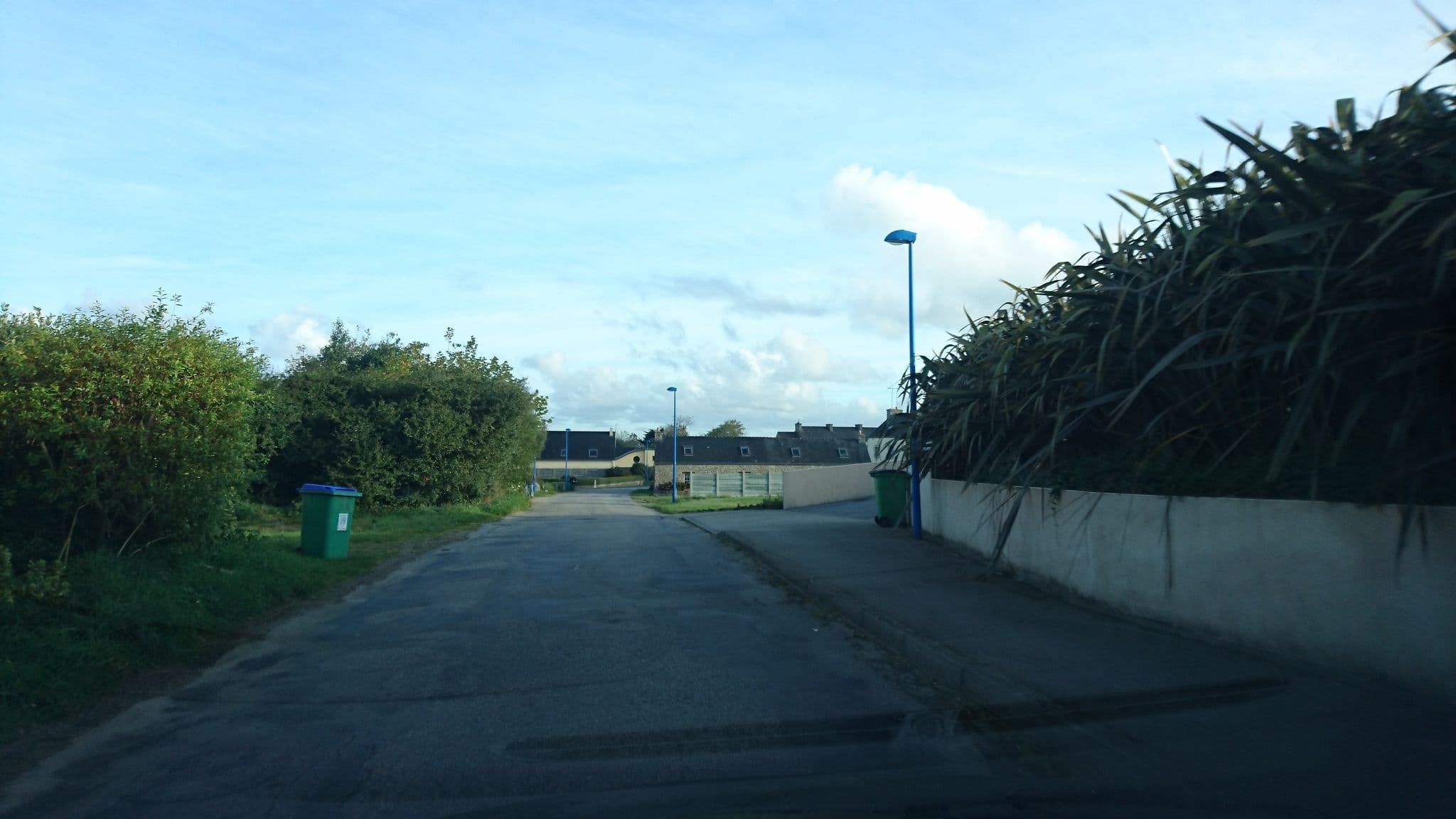 Street view near Les Gîtes de Kerzignat, Plouarzel — © ljbouere (CC BY-SA · Mapillary)