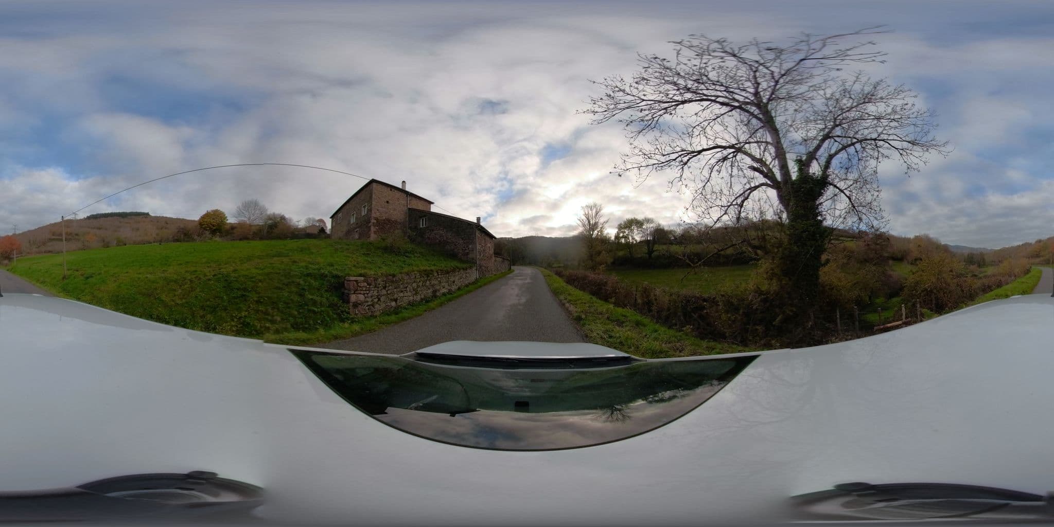 Street view near Chez Jocelyne et Denis Prunot, Prissé — © serfim_cit_y (CC BY-SA · Mapillary)