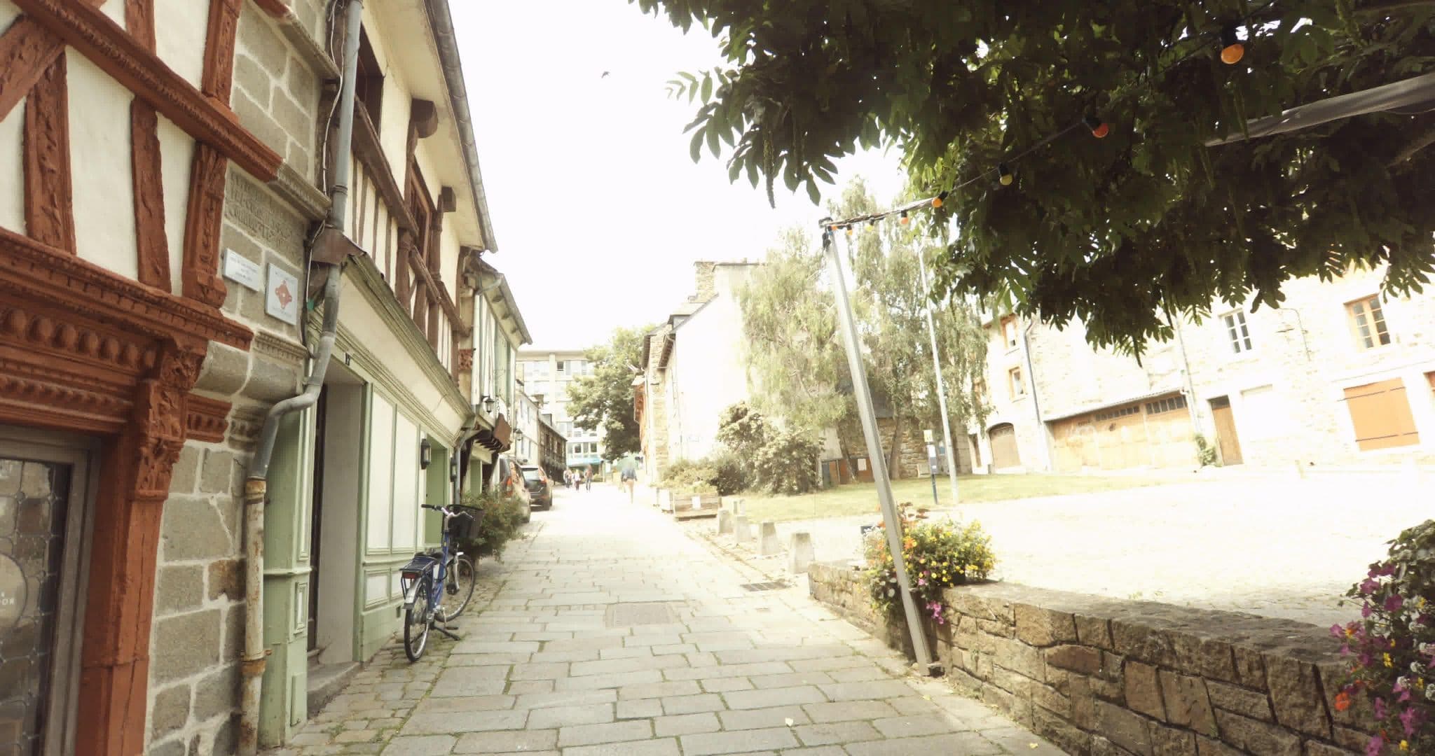 Street view near Hôtel des Ducs de Bretagne, Saint-Brieuc — © sogefi (CC BY-SA · Mapillary)