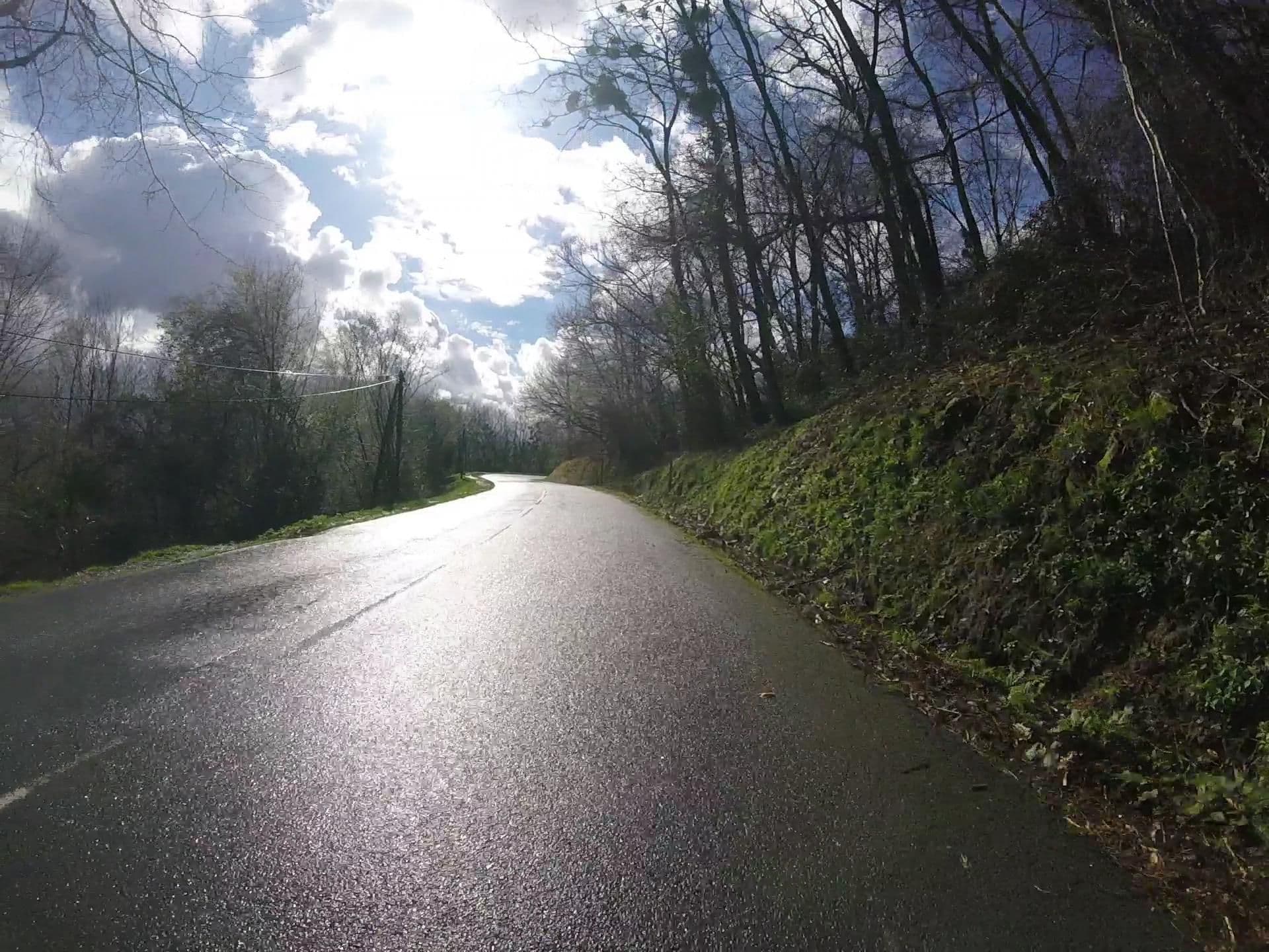 Street view near Montañenea Landetxea, Sare — © mikelo (CC BY-SA · Mapillary)