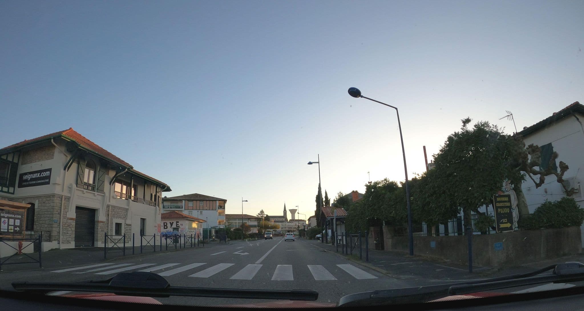 Street view near Selectour - Yon Evasion, Ondres — © patchanka (CC BY-SA · Mapillary)