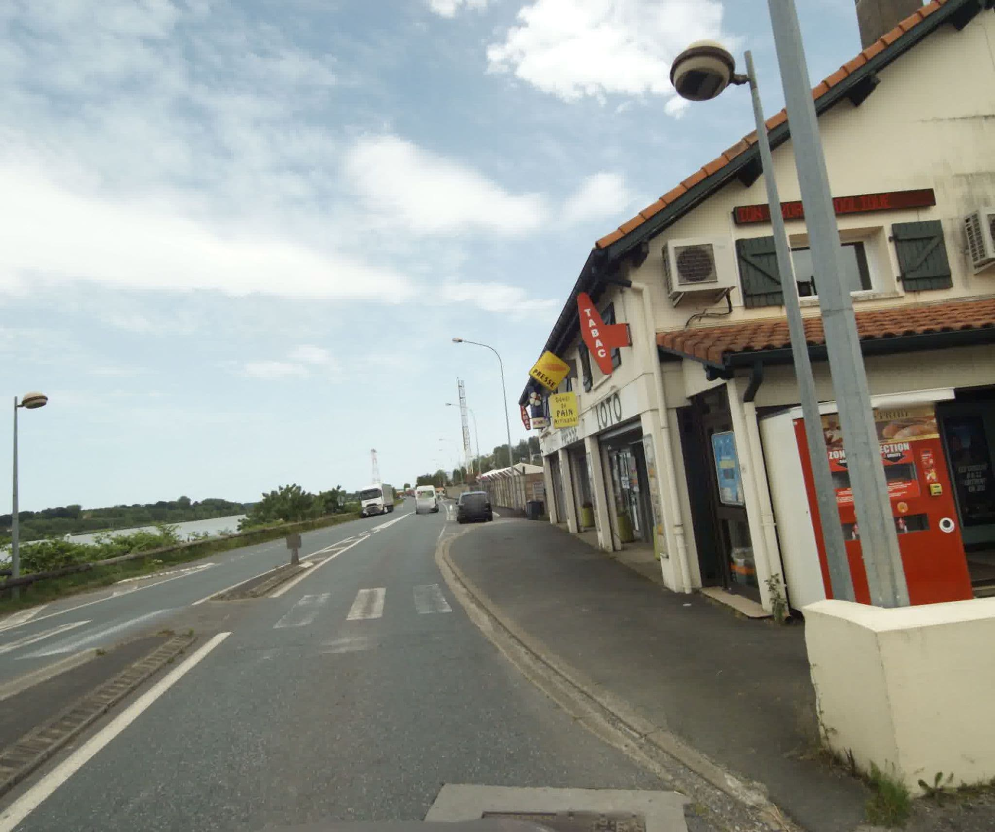 Street view near Supervie Bernard, Bayonne — © sogefi (CC BY-SA · Mapillary)