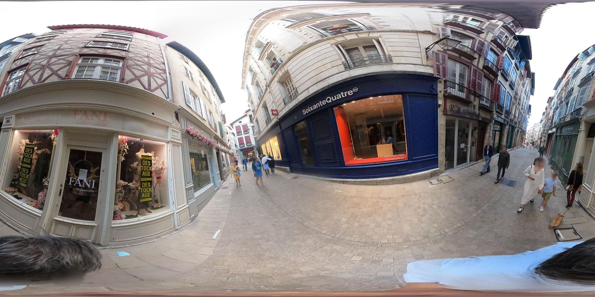 Street view near Kalea Residence, Bayonne — © sanjorgepinho (CC BY-SA · Mapillary)