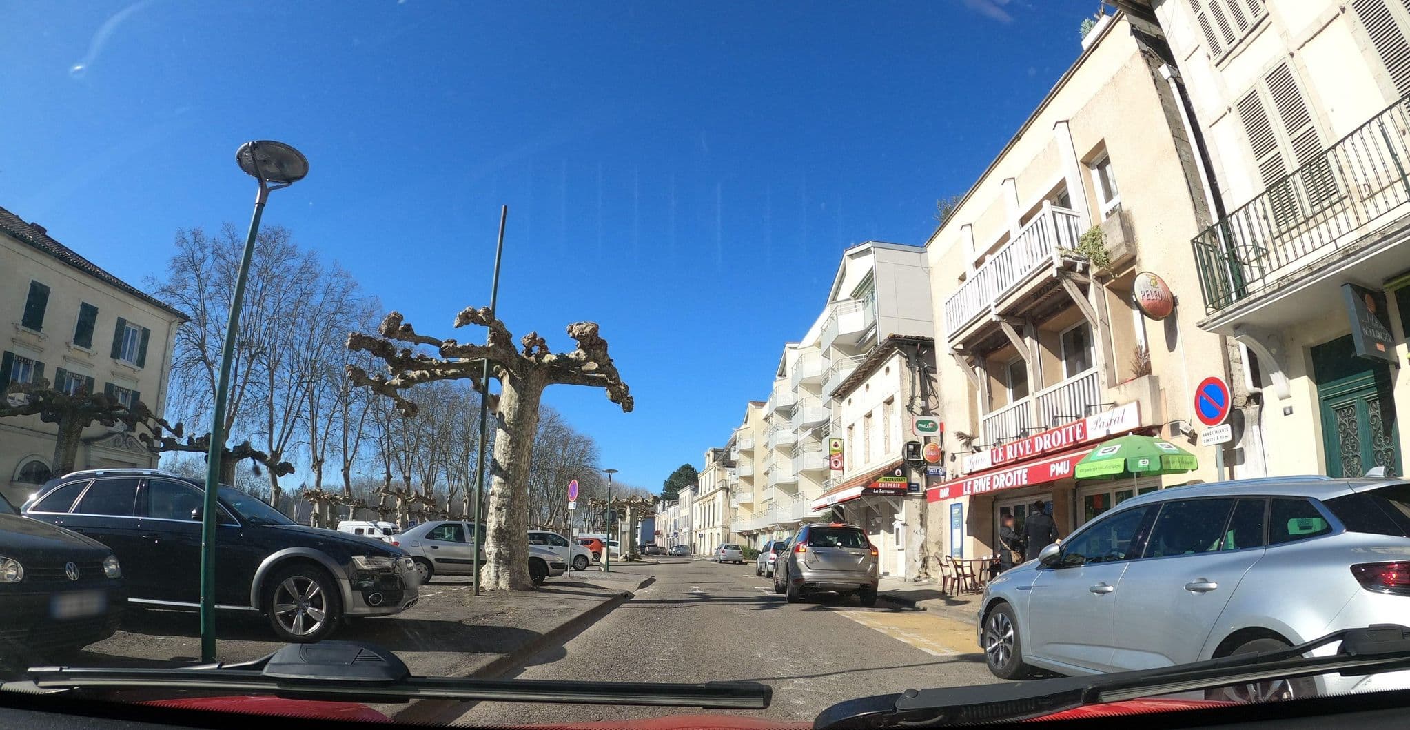 Street view near Adour Rive Droite, Dax — © patchanka (CC BY-SA · Mapillary)