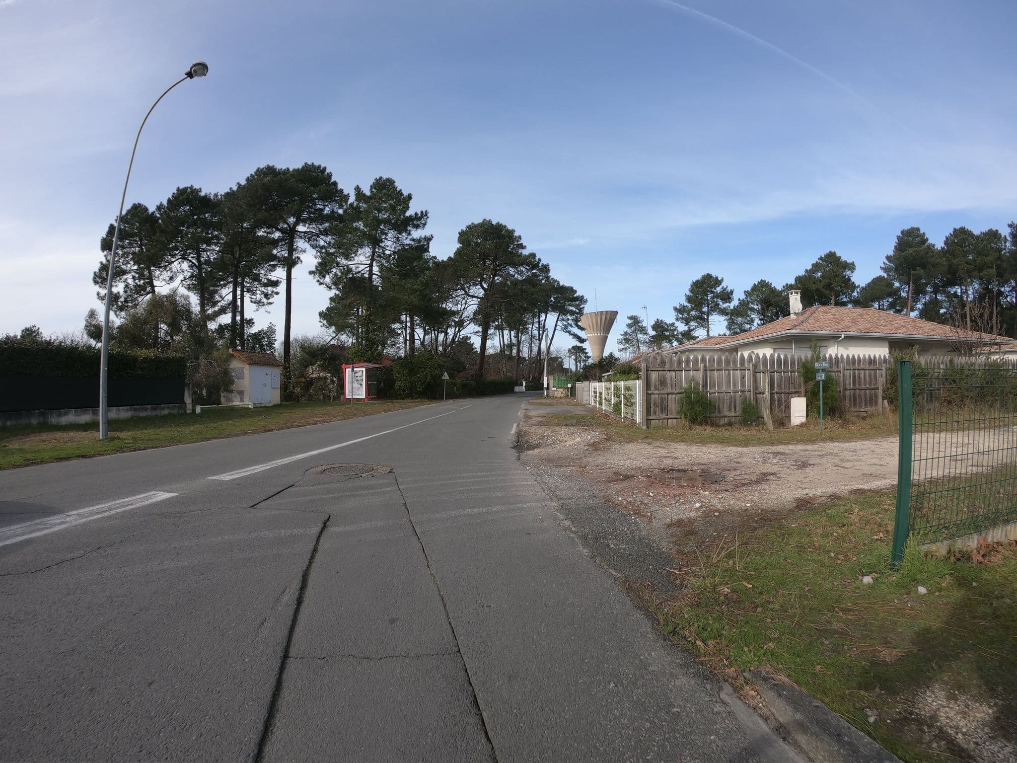 Street view near Villa Donosti Chambres d'hôtes, Lanton — © gitouche (CC BY-SA · Mapillary)