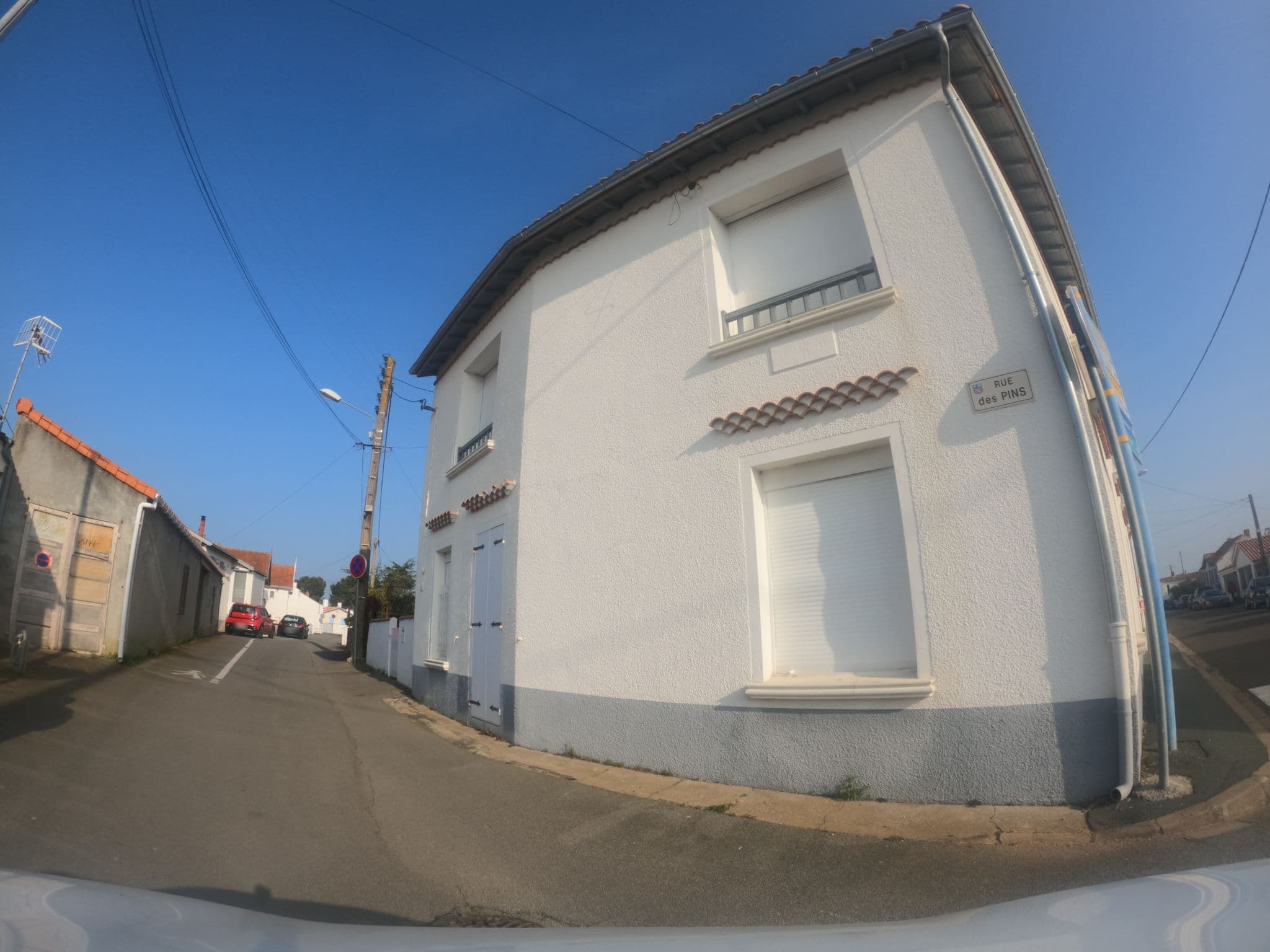 Street view near Caro'Home, La Tranche-sur-Mer — © eliedomas (CC BY-SA · Mapillary)