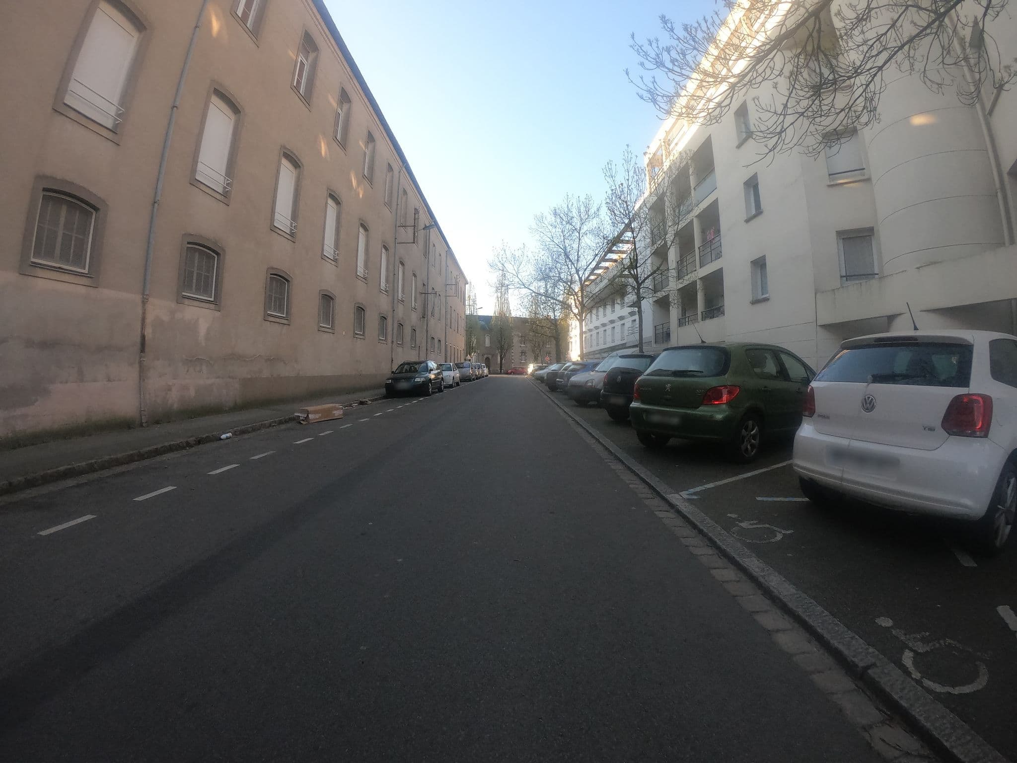 Street view near Résidence Universitaire Jean-Marie Tusques, Saint-Sébastien-sur-Loire — © cartocite (CC BY-SA · Mapillary)