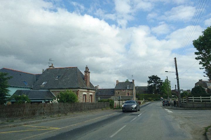 Street view near Bar de la Rance, La Richardais — © gotpo (CC BY-SA · Mapillary)